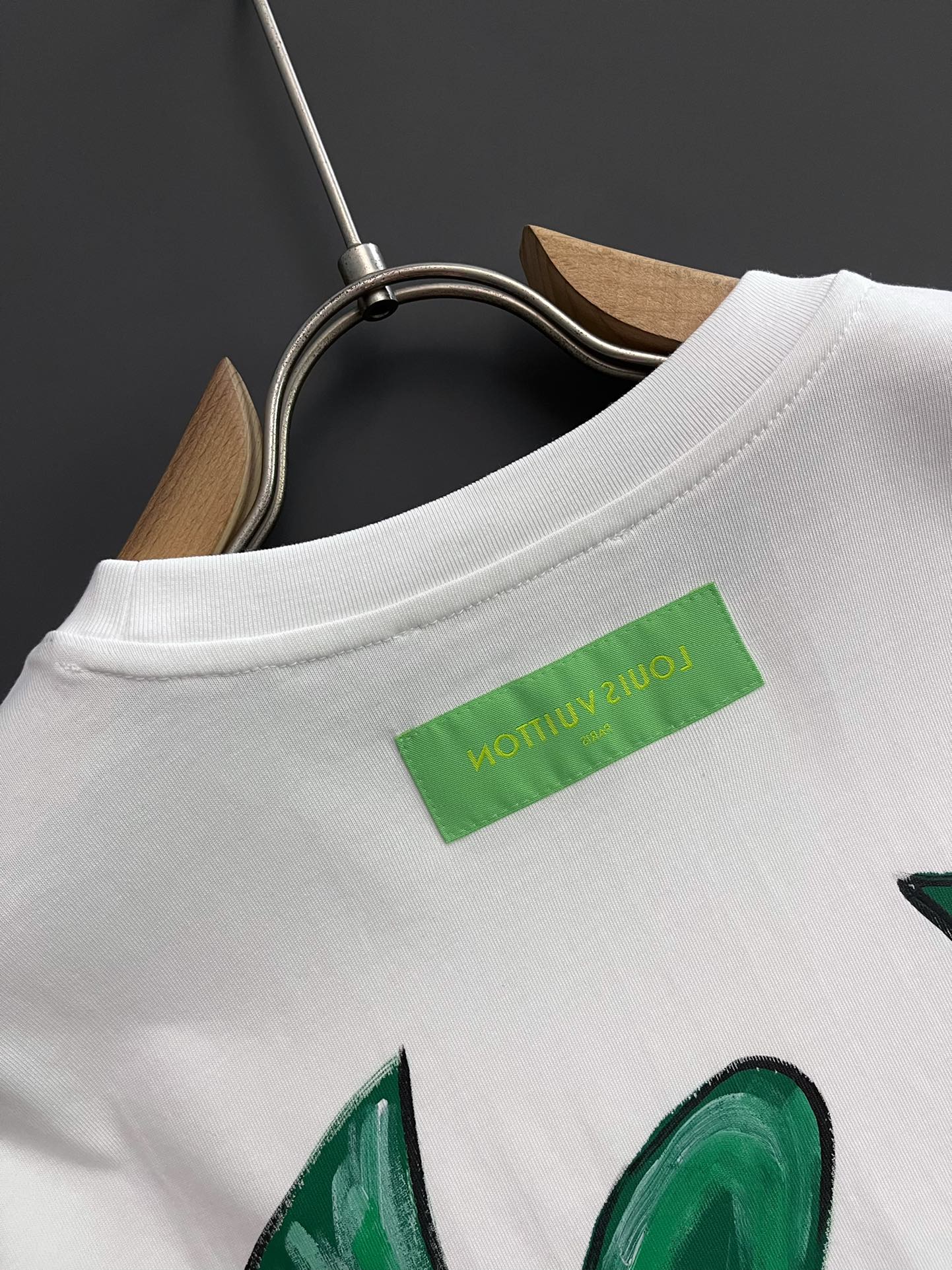 獨家精品路易威登LV高仿精品衣服男裝短袖T恤