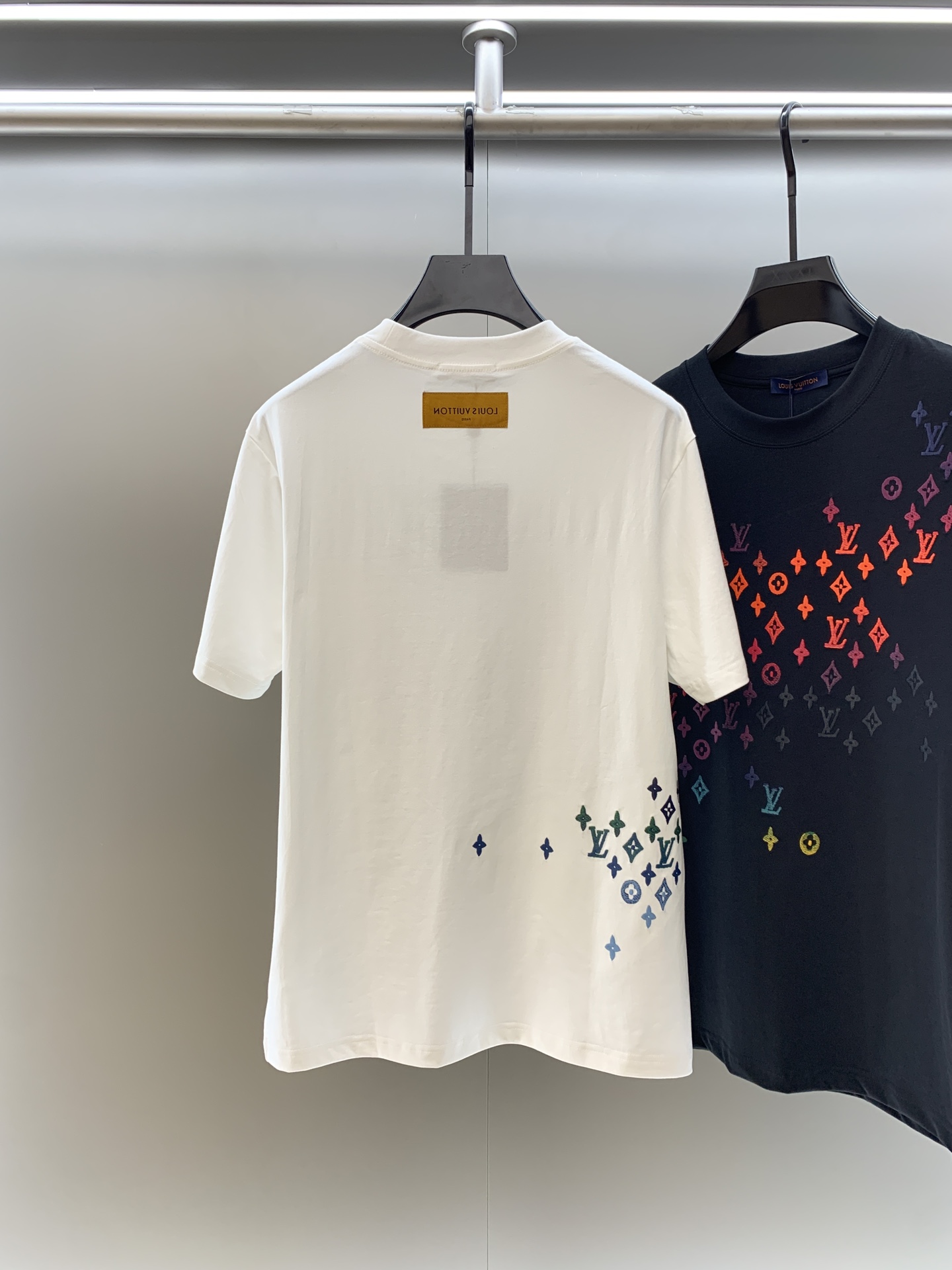 2024新品頂級原單路易威登高仿純棉短袖T恤 白色