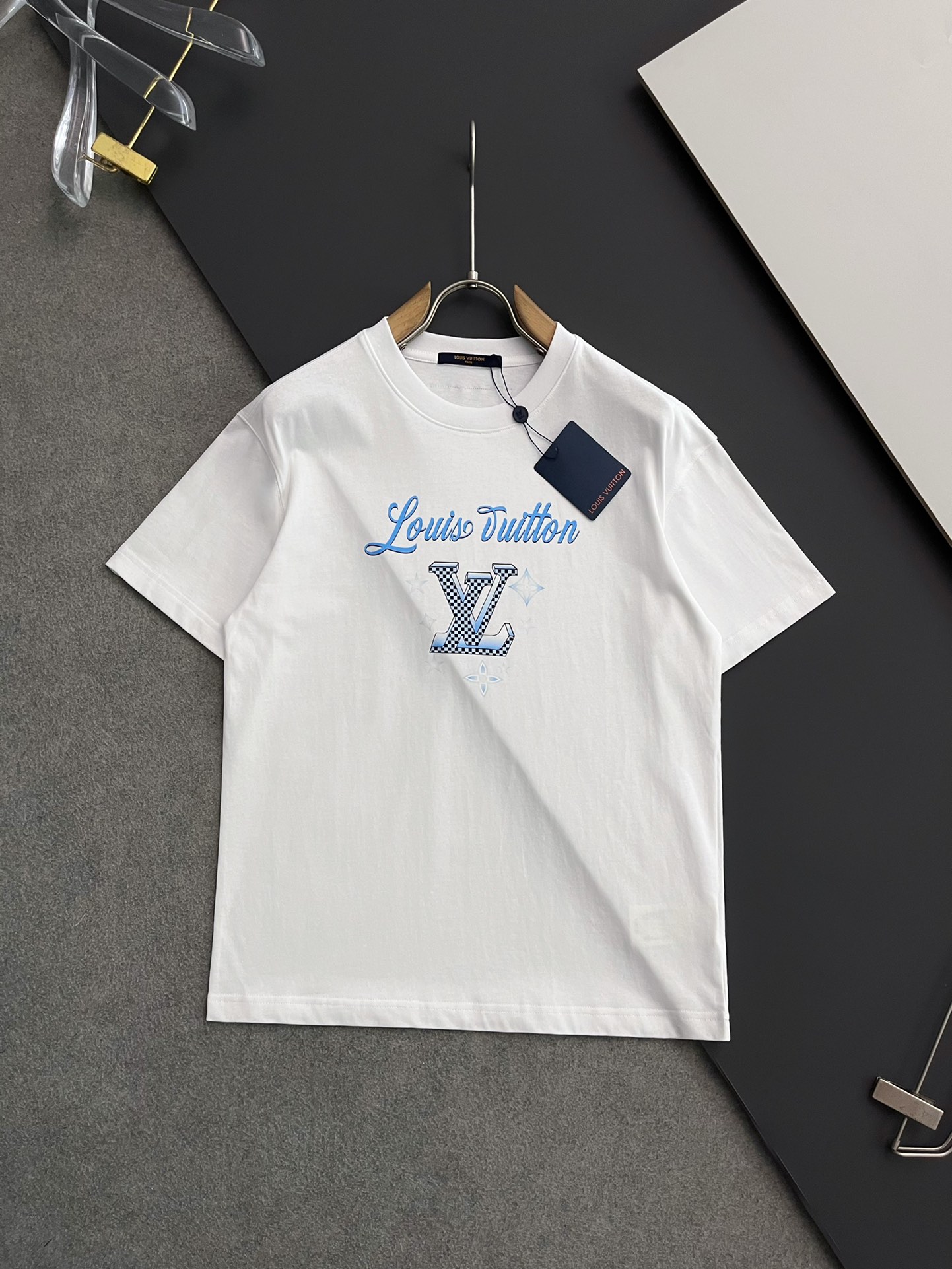 非常好看的LVlogo 頂級原單高仿印花純棉短袖T恤