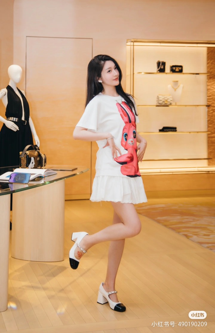 最高版本LV高仿鏈條小黃鴨定制全棉女裝T恤
