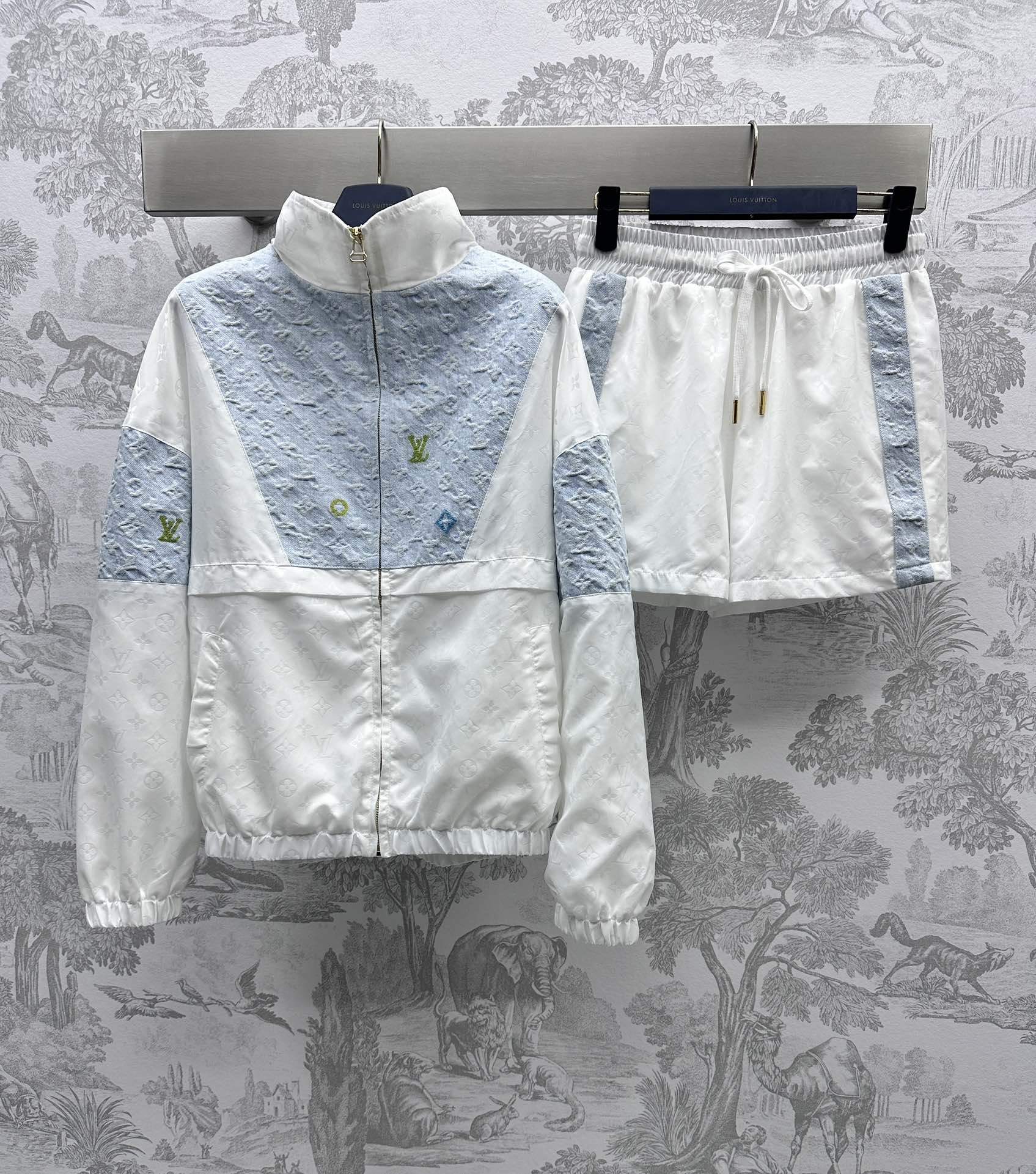 高仿LV路易威登新品拼接牛仔防曬服套裝女裝經典品