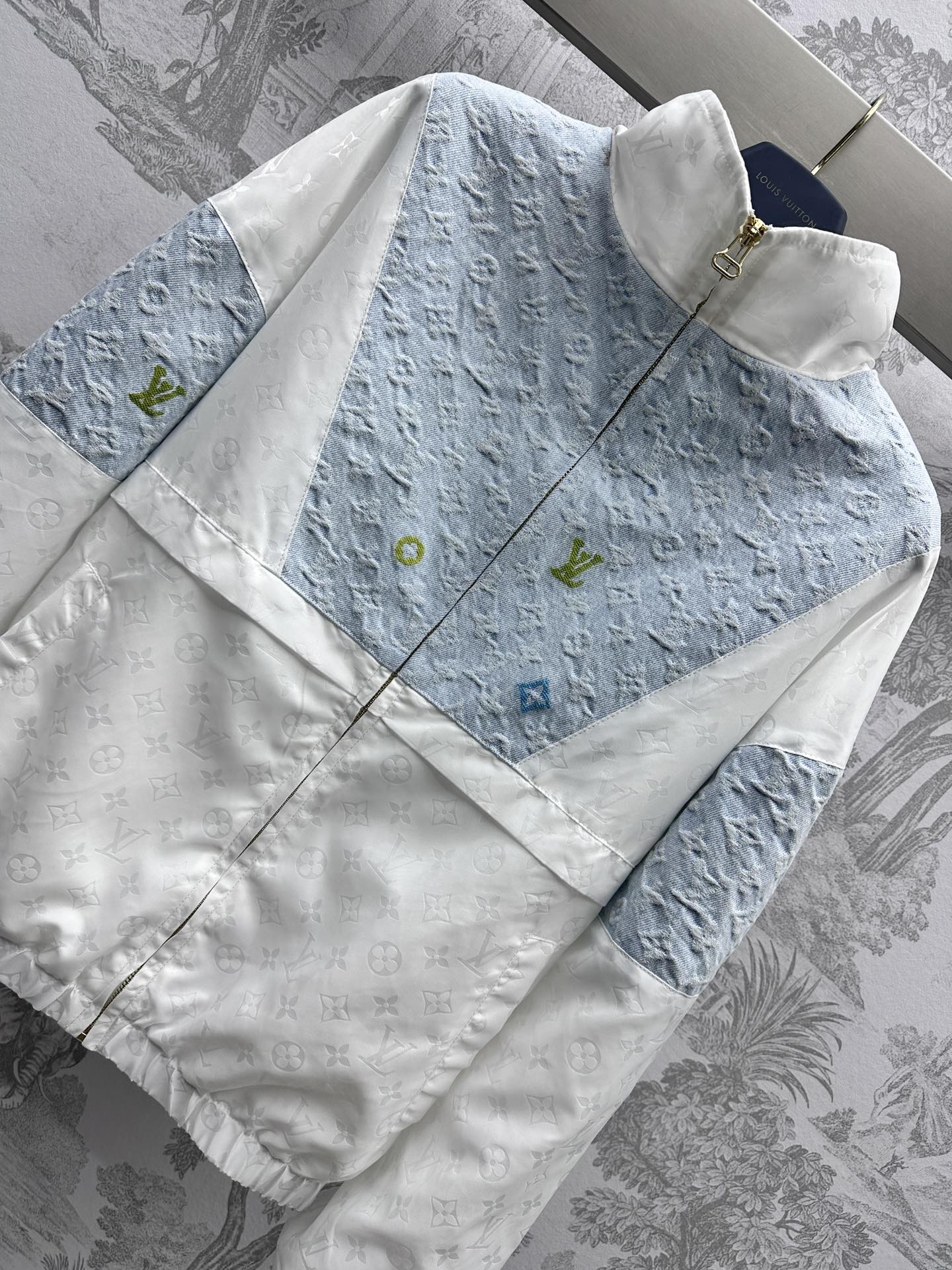 高仿LV路易威登新品拼接牛仔防曬服套裝女裝經典品