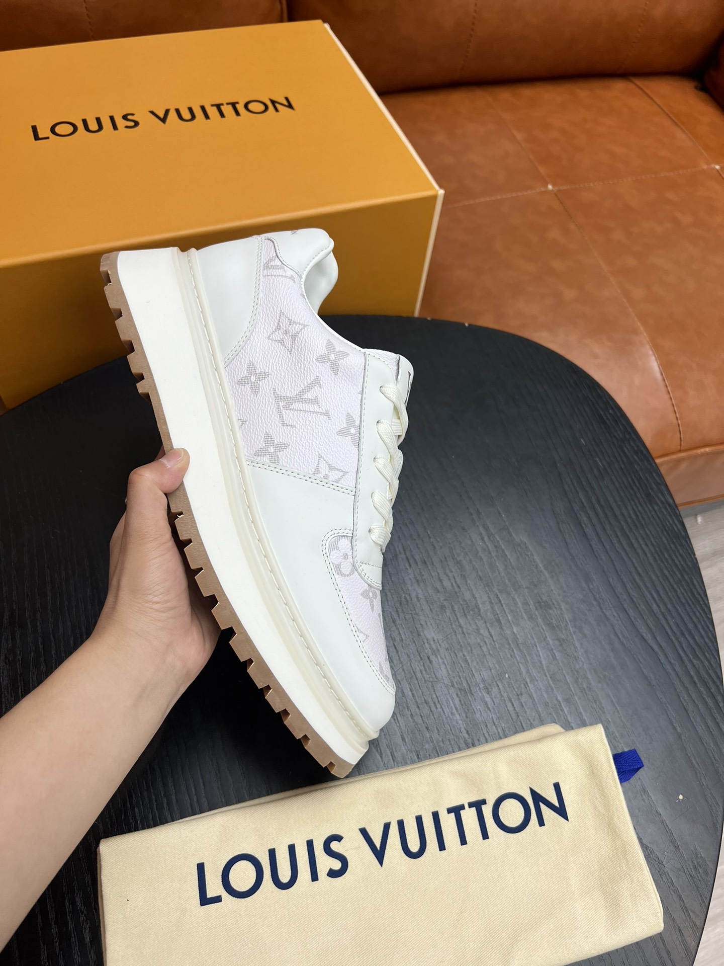 Louis Vuitton官網同步原版品質運動休閒鞋小白鞋