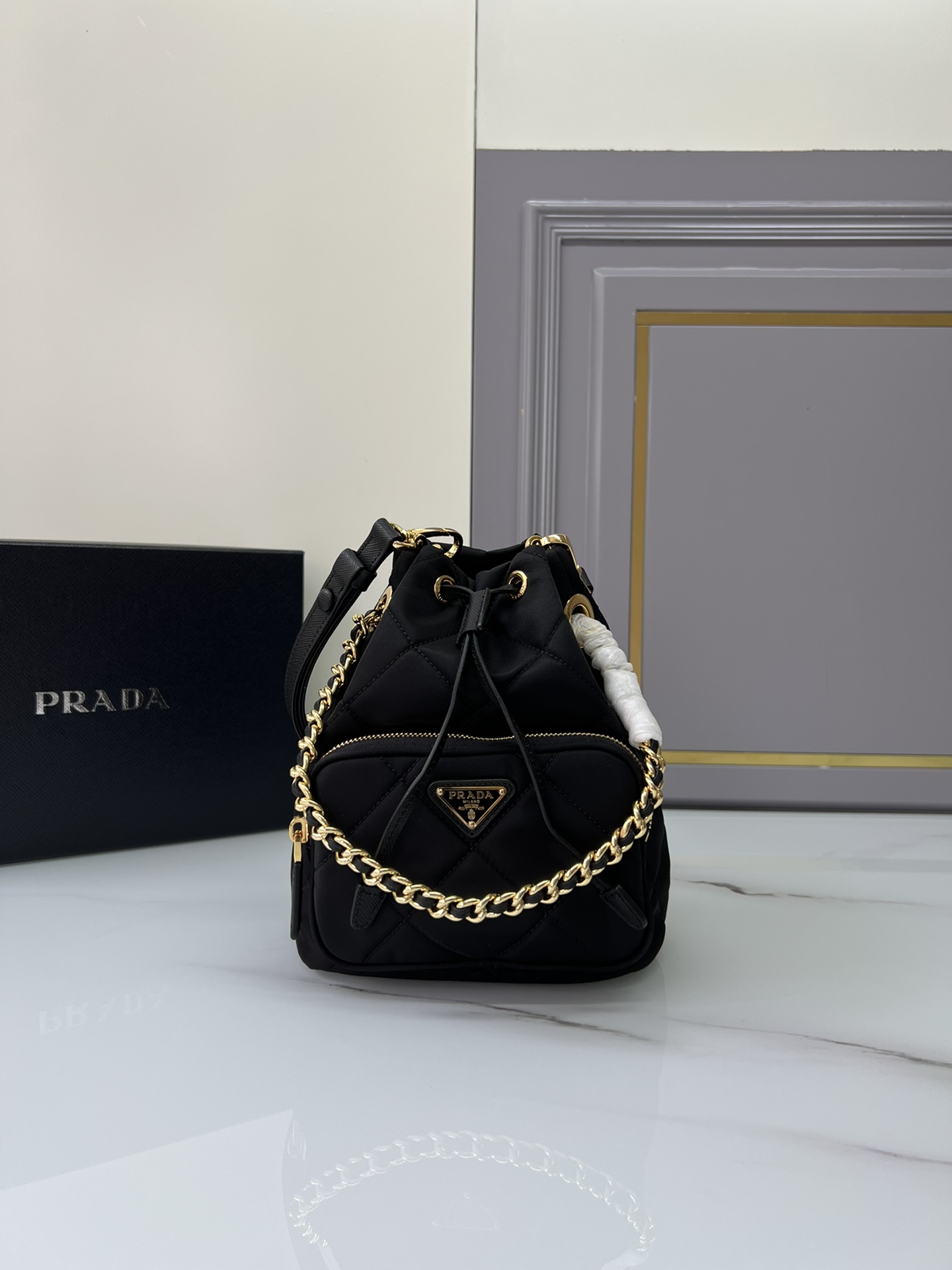 1比1複刻普拉達包包 Prada Re-Edition 1995 Chaîne Re-Nylon 肩背袋 黑色
