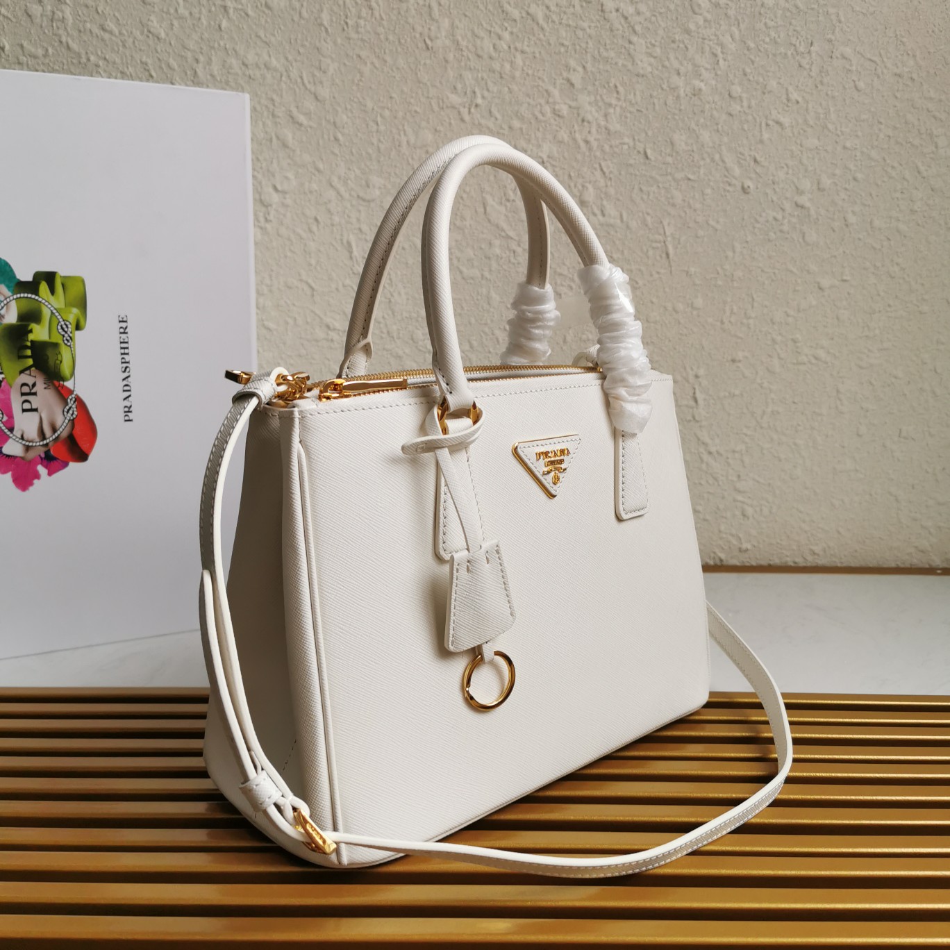 複刻普拉達包包 中號Prada Galleria Saffiano皮革手袋 殺手包 奶白