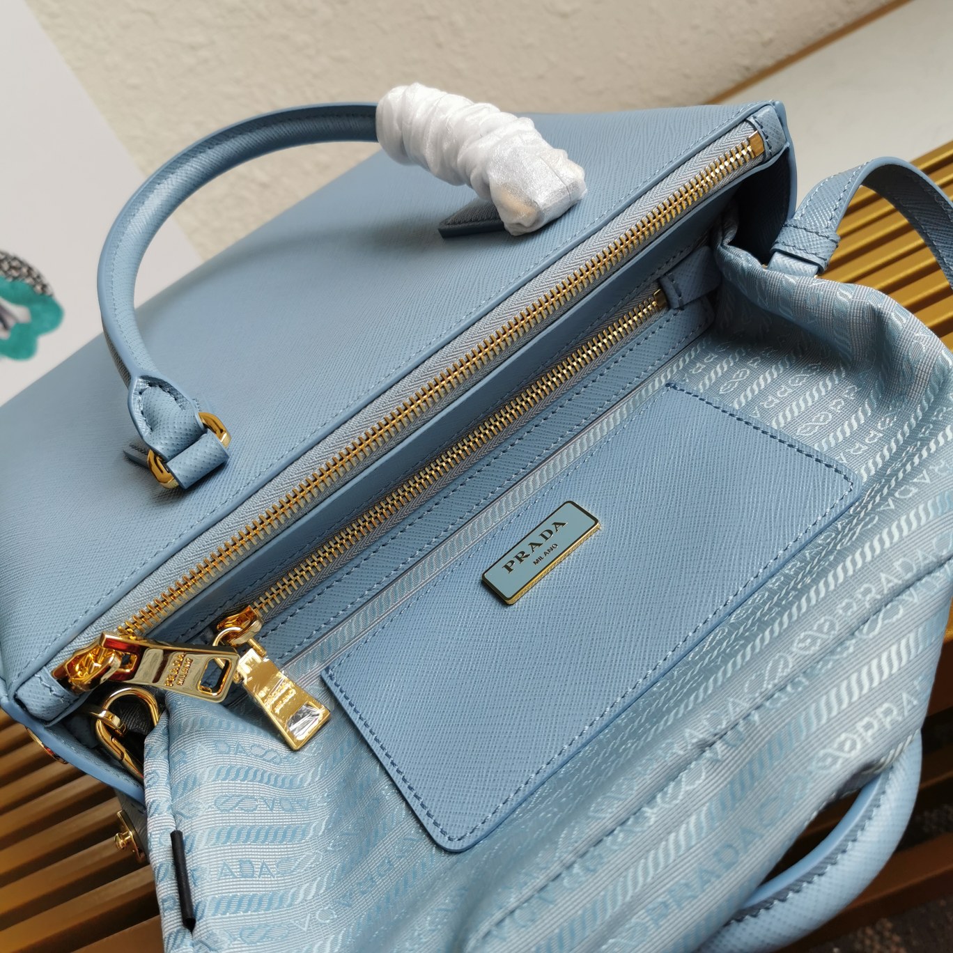 複刻普拉達包包 中號Prada Galleria Saffiano皮革手袋 殺手包 淺藍