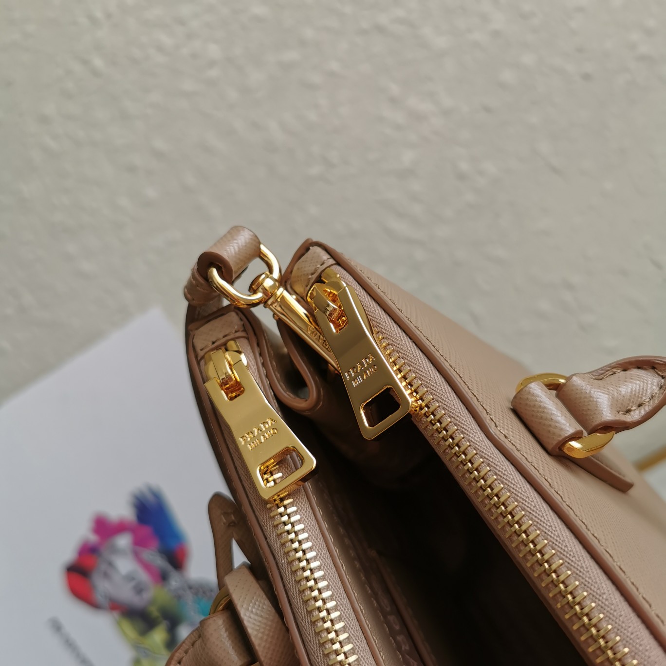 複刻普拉達包包 中號Prada Galleria Saffiano皮革手袋 殺手包 棕色