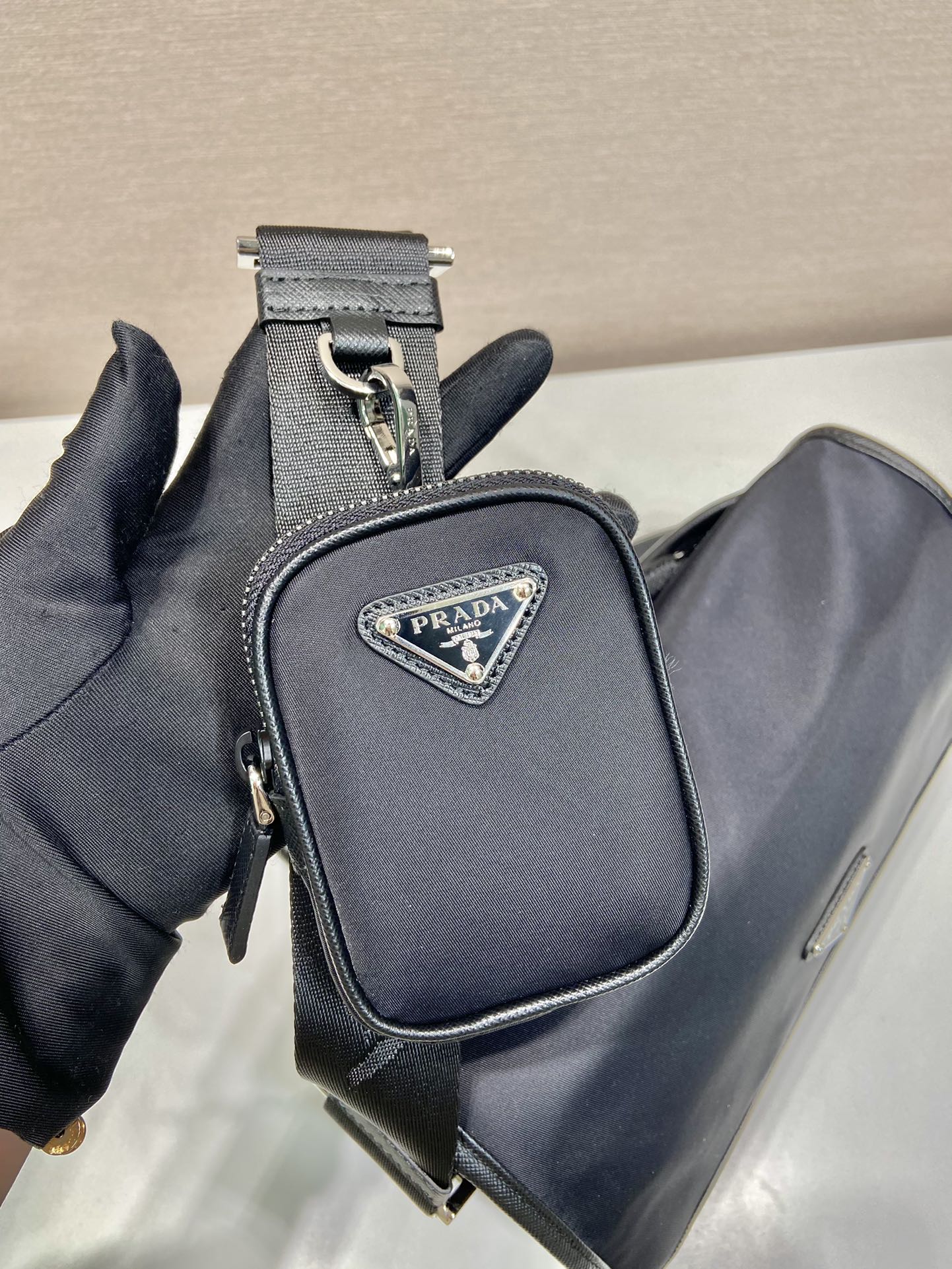 原單複刻普拉達包包 Prada Re-Nylon和Saffiano皮革單肩包 黑