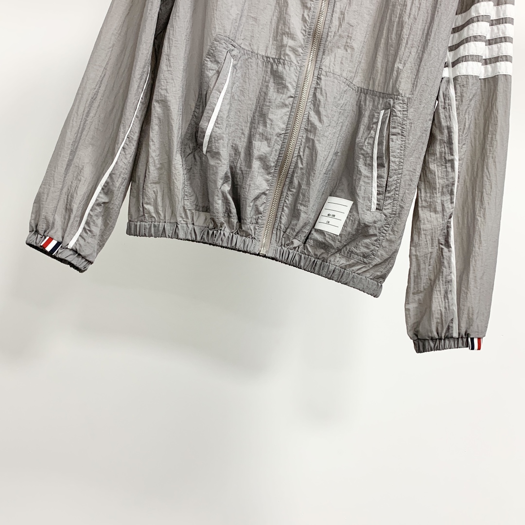 頂級精品服裝特姆佈朗高仿薄款皮護衣連帽外套