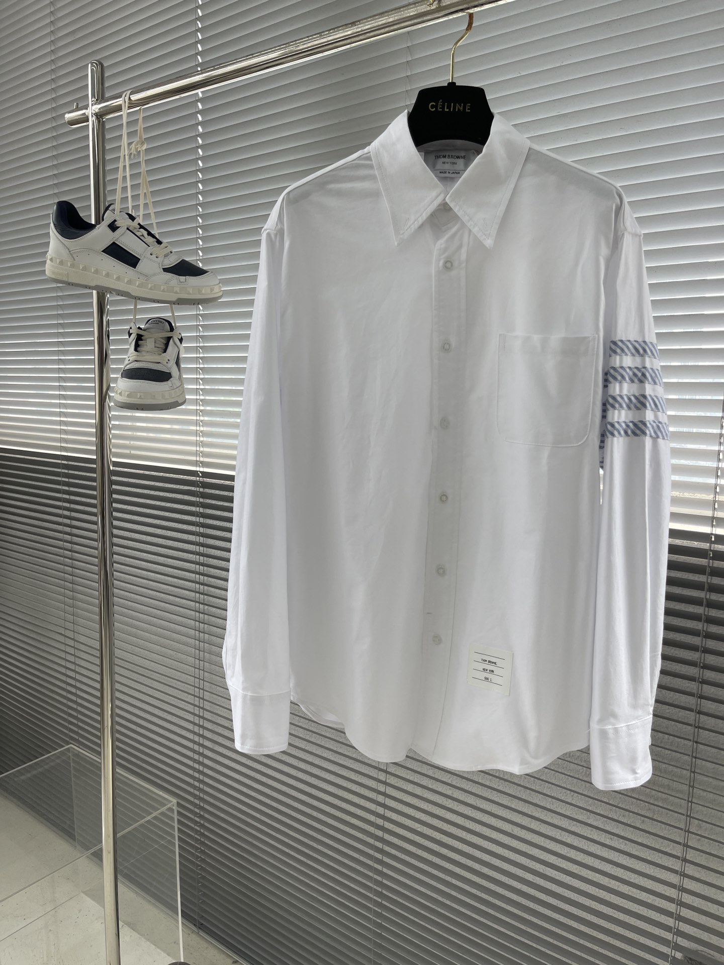 特姆佈朗TB高仿精品衣服純色白色襯衣