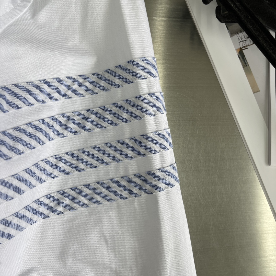 特姆佈朗TB高仿精品衣服純色白色襯衣