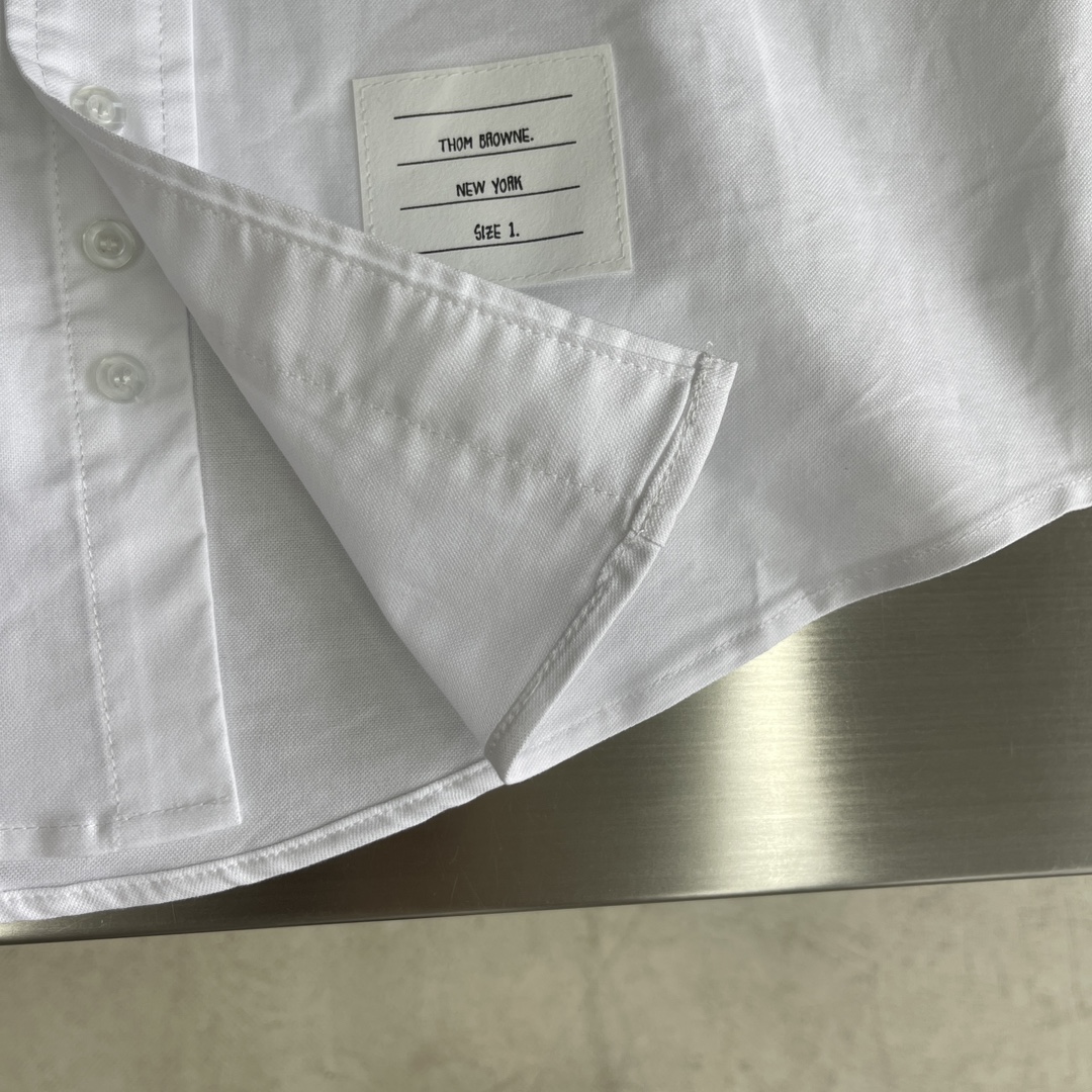 特姆佈朗TB高仿精品衣服純色白色襯衣