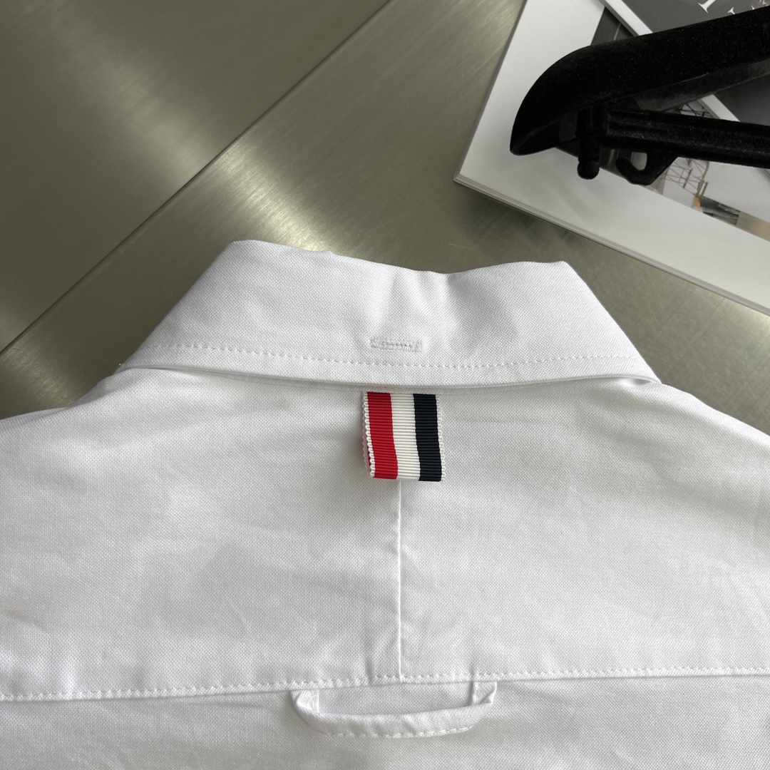 特姆佈朗TB高仿精品衣服純色白色襯衣