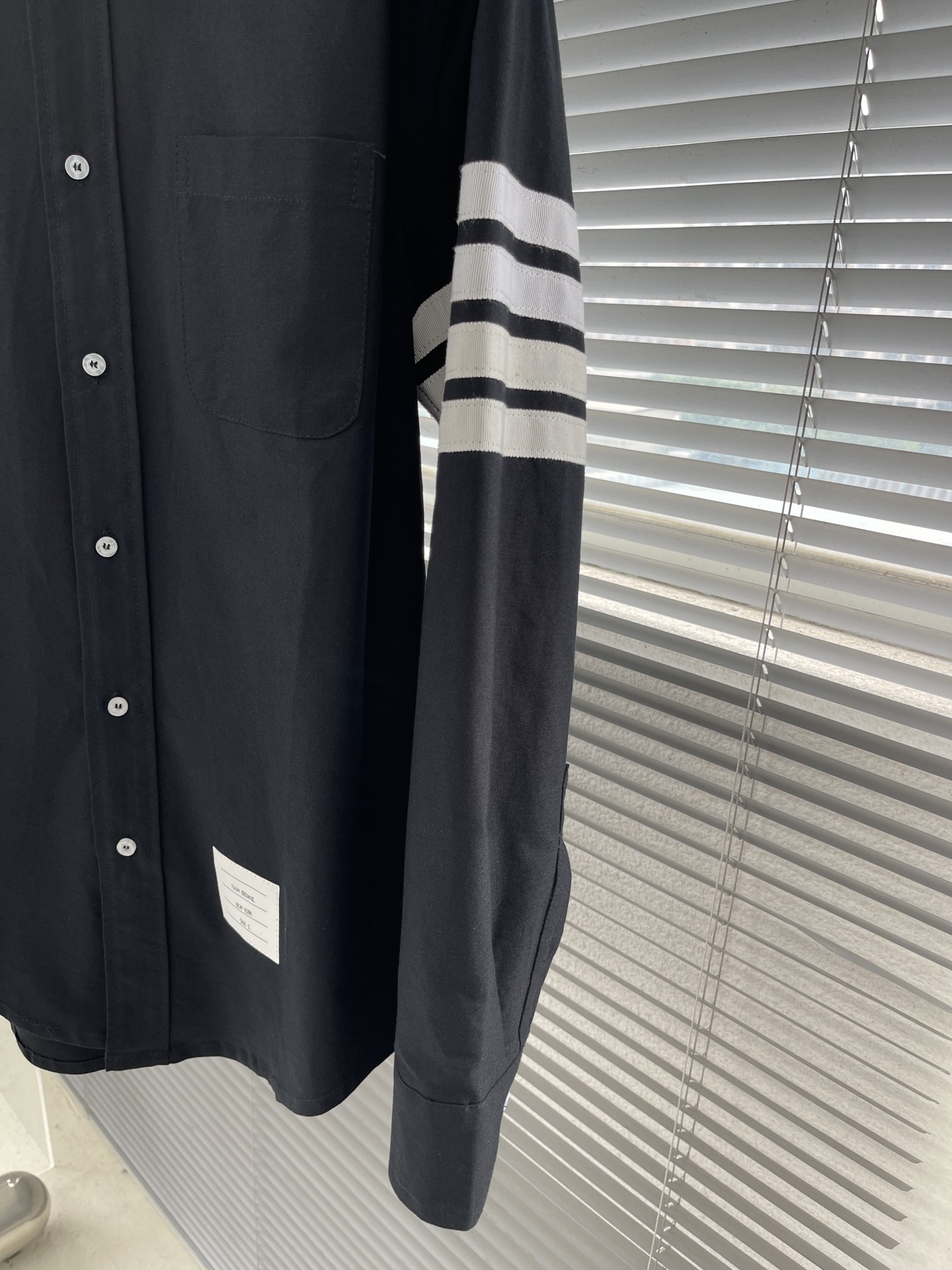 頂級高仿服裝特姆佈朗TB精品衣服長袖牛津紡襯衣男裝