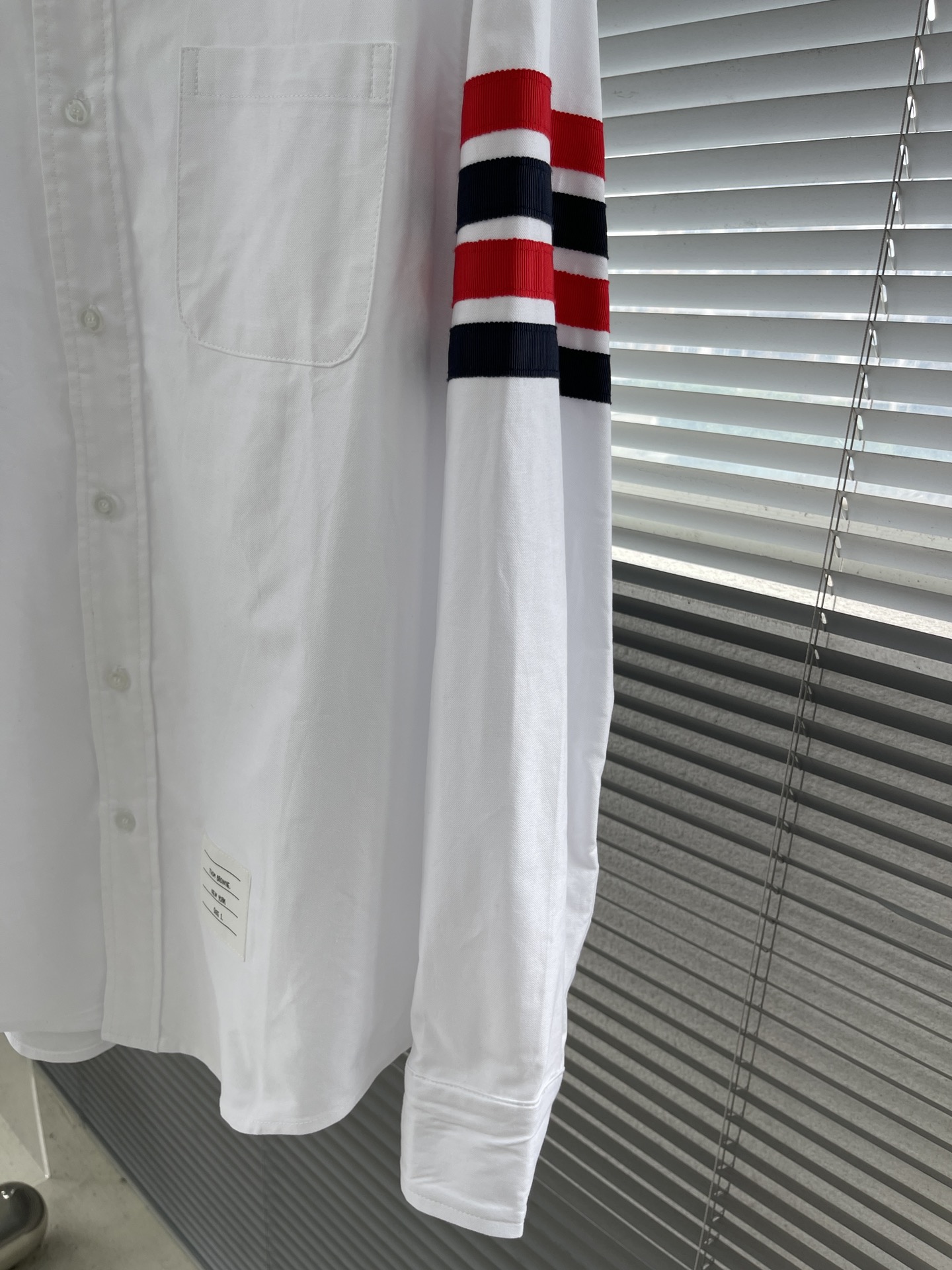 特姆佈朗撞色設計頂級高仿精品衣服長袖襯衣牛津紡