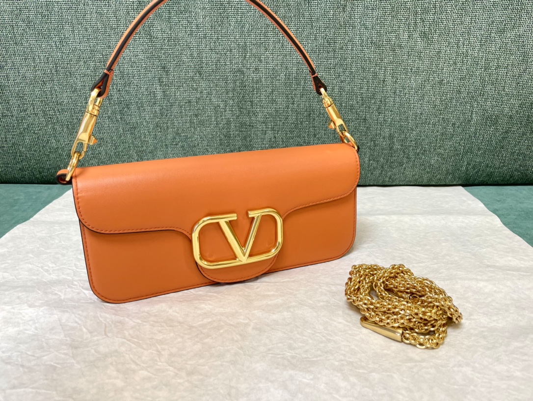 原單複刻VALENTINO華倫天奴包包 VLOGO SIGNATURE LOCÒ小牛皮手袋 橙