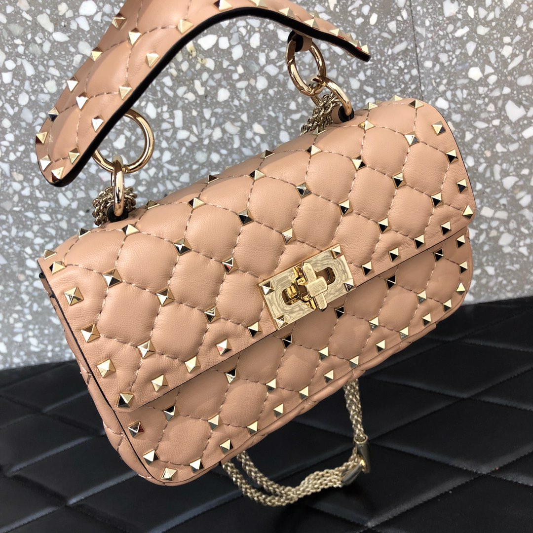 高仿VALENTINO華倫天奴包包 ROCKSTUD SPIKE小號軟牛革手袋 杏色