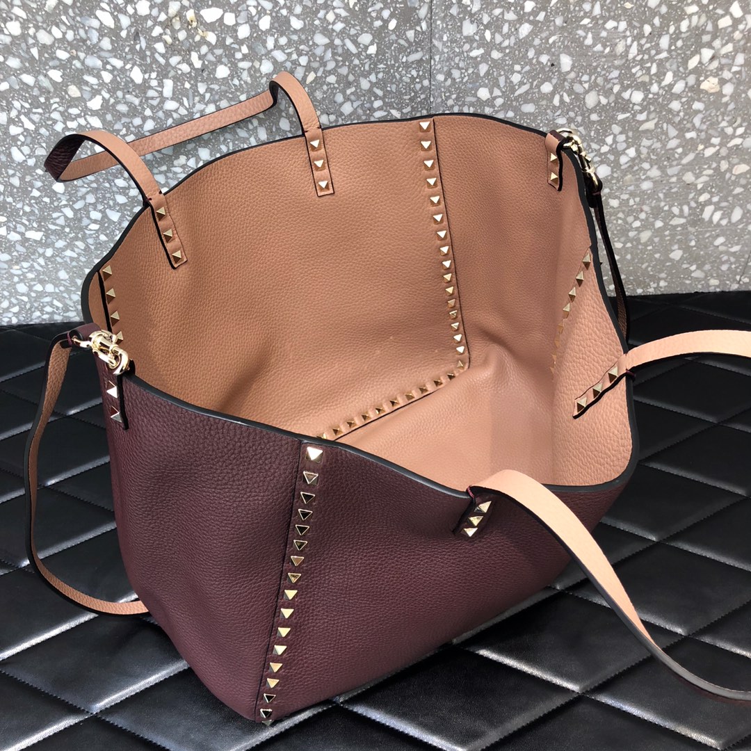 1比1原單VALENTINO華倫天奴包包 ROCKSTUD TOTE BAG雙面購物包 杏色-棕色