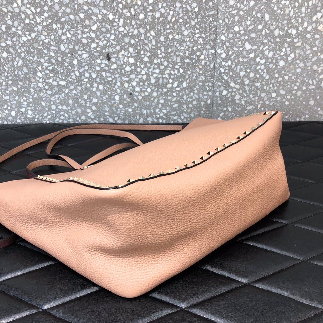 1比1原單VALENTINO華倫天奴包包 ROCKSTUD TOTE BAG雙面購物包 杏色-棕色