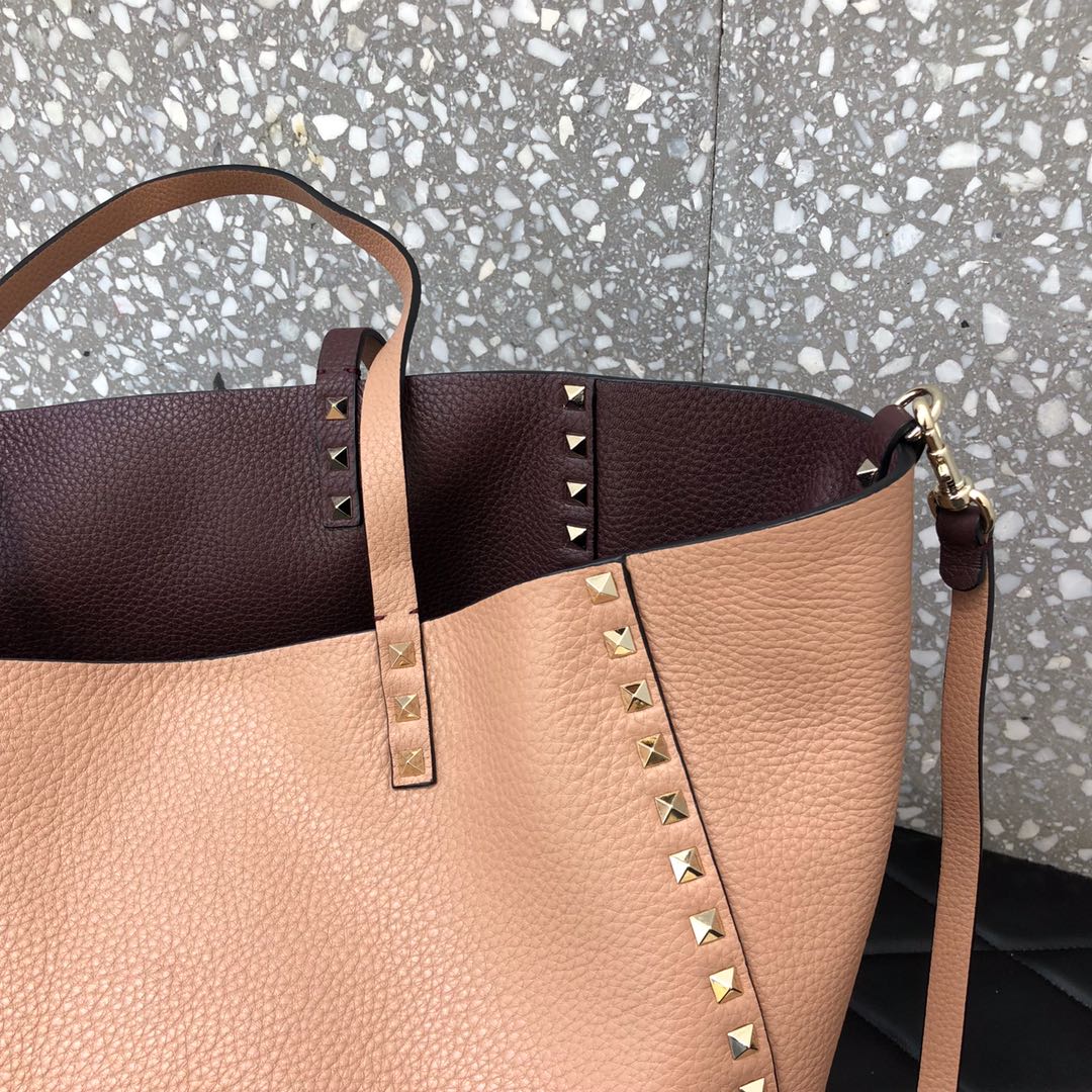 1比1原單VALENTINO華倫天奴包包 ROCKSTUD TOTE BAG雙面購物包 杏色-棕色