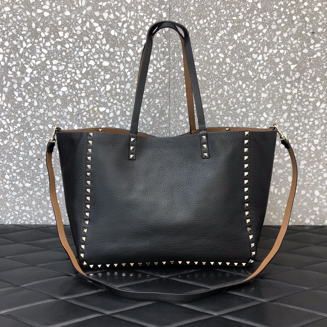 1比1原單VALENTINO華倫天奴包包 ROCKSTUD TOTE BAG雙面購物包 黑-棕
