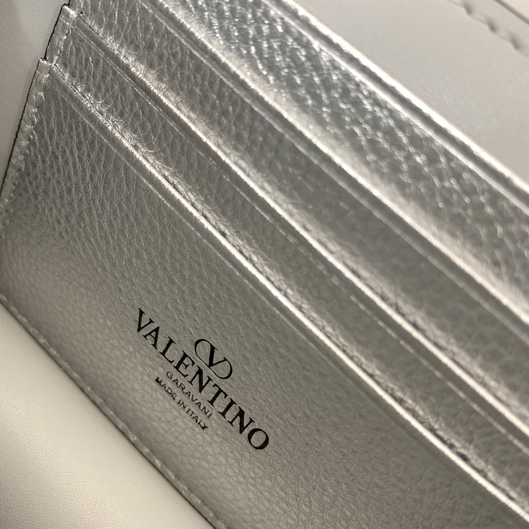 原單VALENTINO華倫天奴包包 Garavani ROCKSTUD粒面小牛皮鏈條手袋 銀色