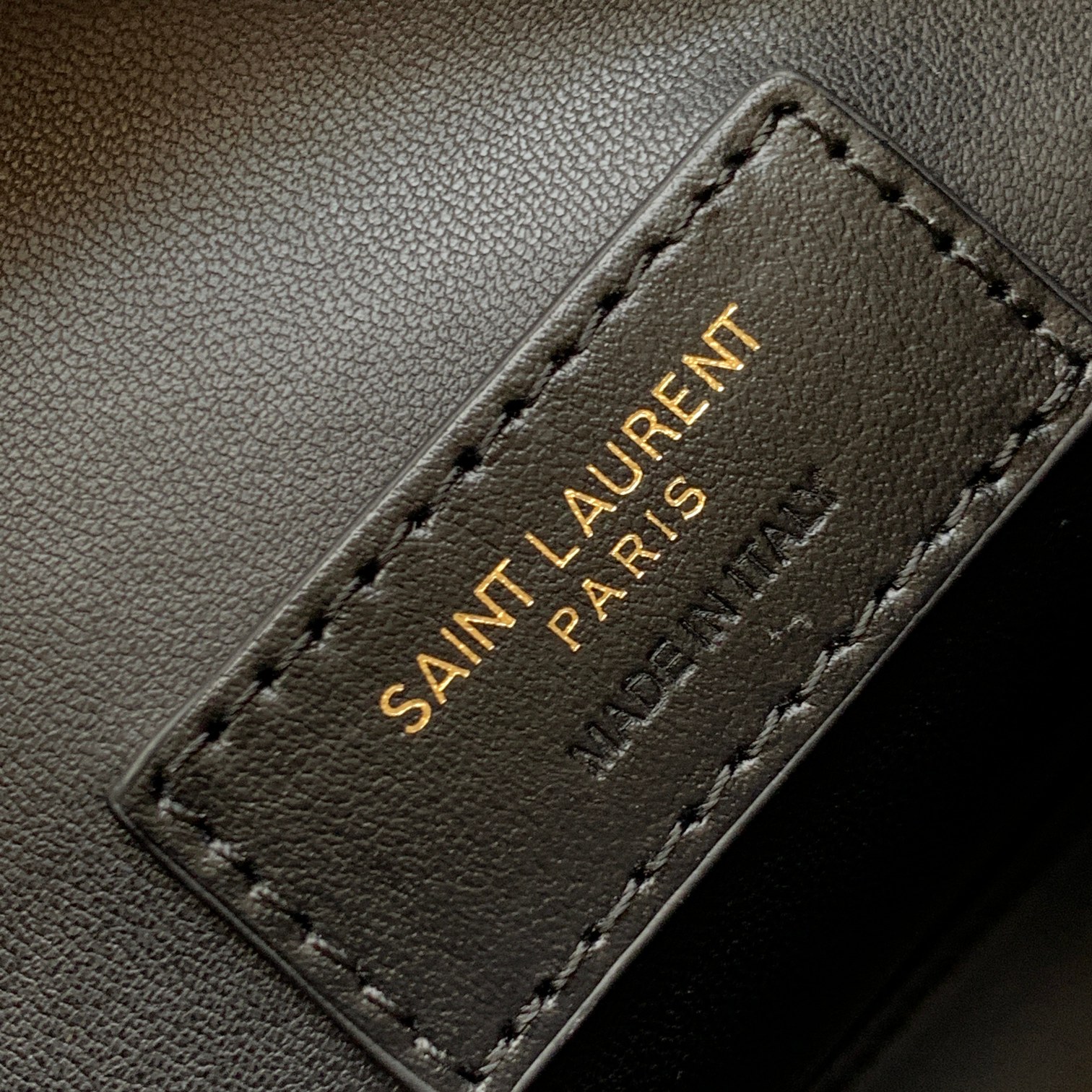 高仿YSL聖羅蘭包包 saint laurent paris鱷魚皮壓紋皮革迷你toy購物袋