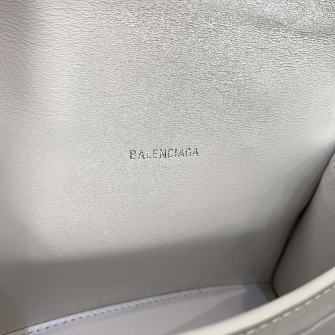 原單balenciaga巴黎世家 HOURGLASS 加小號鱷魚紋壓紋手提包沙漏包 白色銀扣