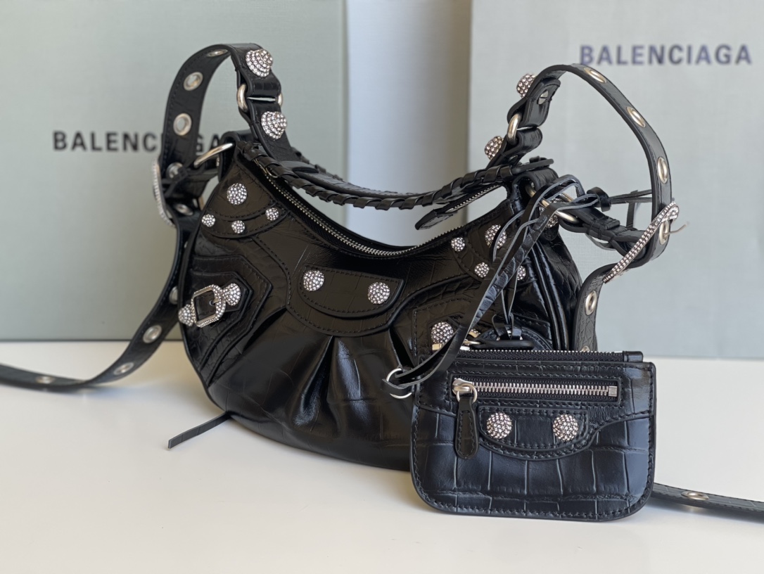 原單1比1 BALENCIAGA巴黎世家 LE CAGOLE 加小號鱷魚紋壓紋鑲萊茵石單肩包