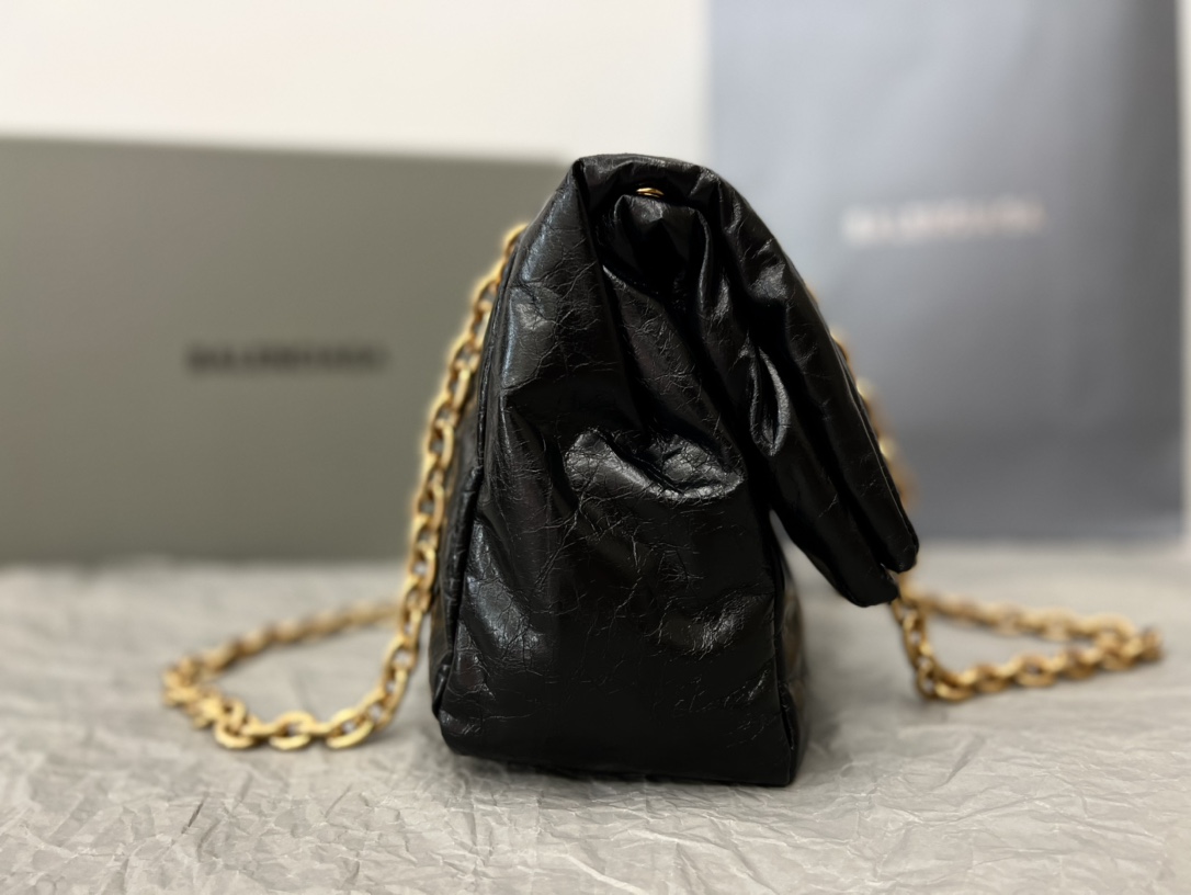 複刻BALENCIAGA巴黎世家 Monaco細紋牛皮革鏈帶包 小號油蠟黑金