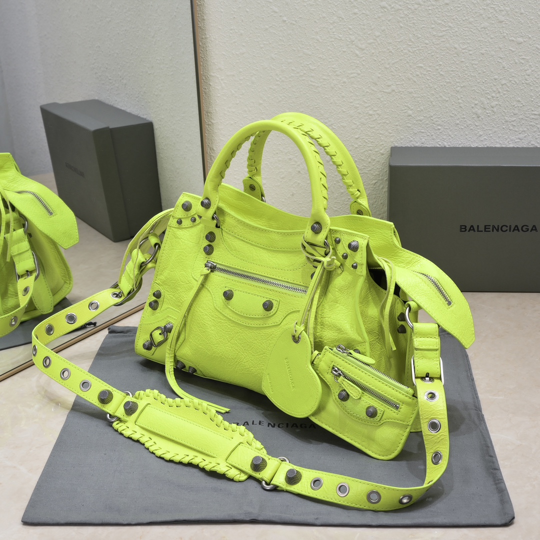 複刻高仿BALENCIAGA巴黎世家 Neo Cagole 細紋牛皮革手提包 中號亮藍