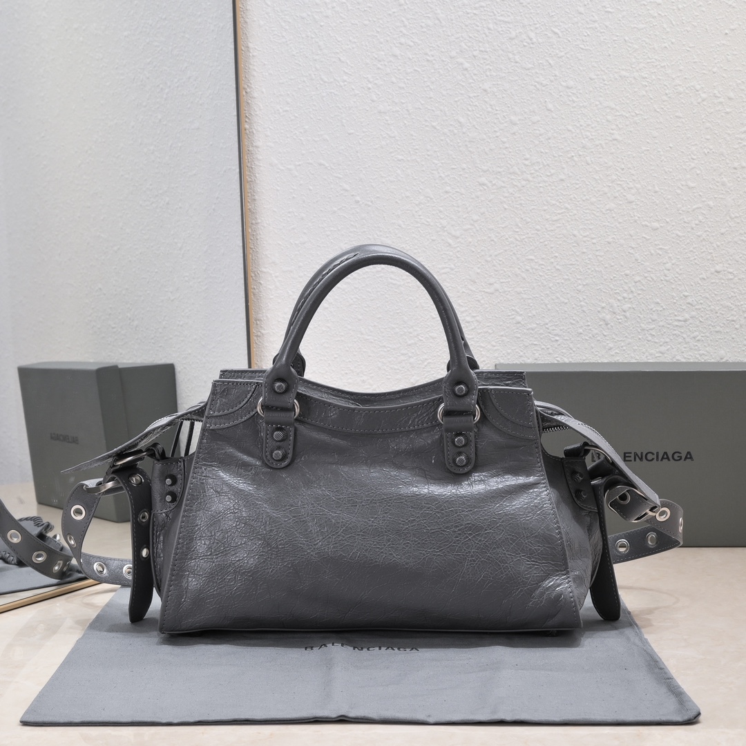 複刻高仿BALENCIAGA巴黎世家 Neo Cagole 細紋牛皮革手提包 中號灰色