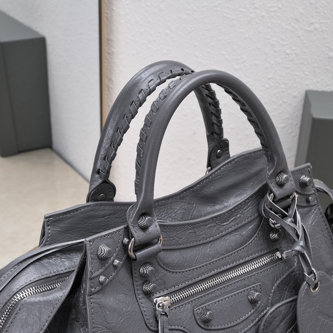 複刻高仿BALENCIAGA巴黎世家 Neo Cagole 細紋牛皮革手提包 中號灰色