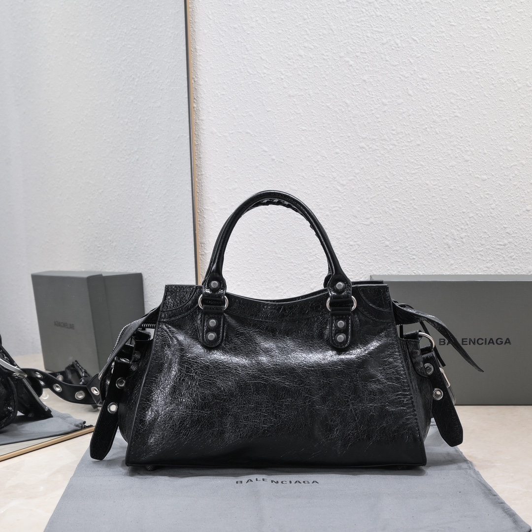 複刻高仿BALENCIAGA巴黎世家 Neo Cagole 細紋牛皮革手提包 中號黑色
