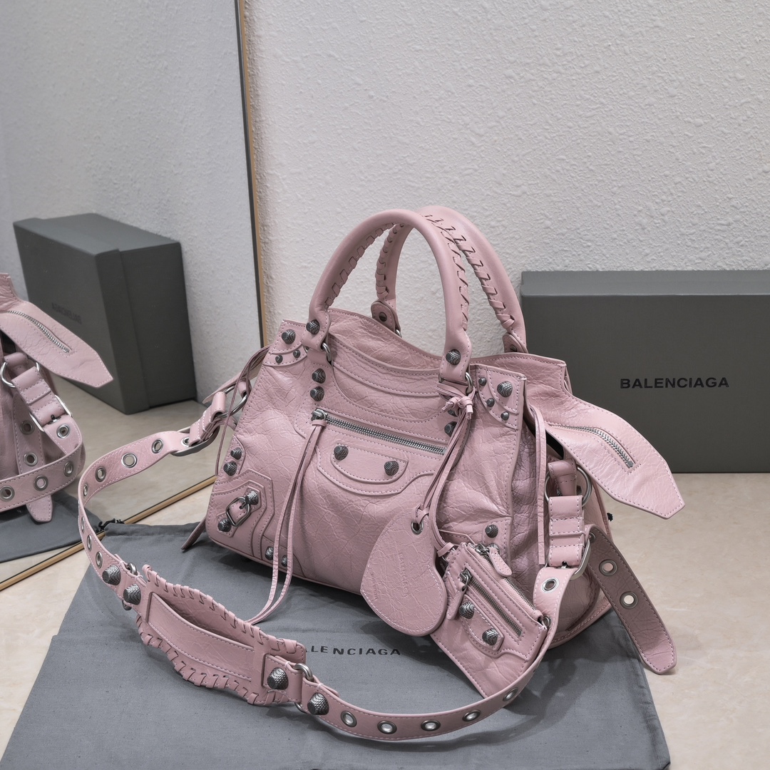 複刻高仿BALENCIAGA巴黎世家 Neo Cagole 細紋牛皮革手提包 中號淺紫