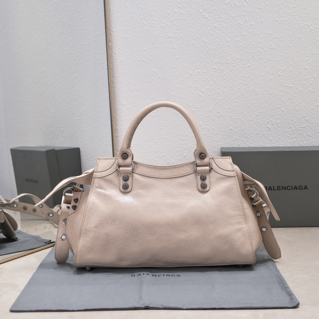 複刻高仿BALENCIAGA巴黎世家 Neo Cagole 細紋牛皮革手提包 中號杏色