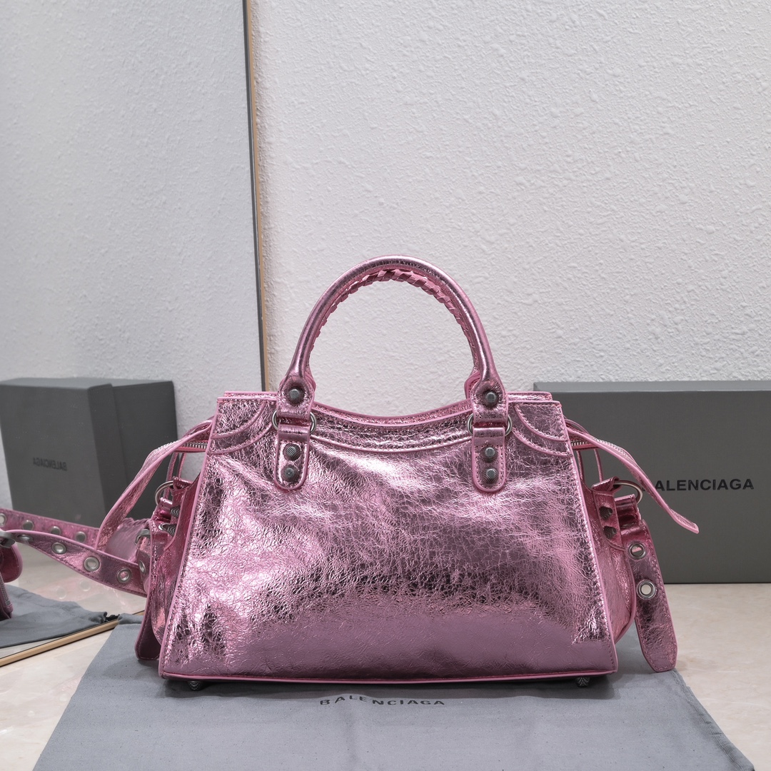 複刻高仿BALENCIAGA巴黎世家 Neo Cagole 細紋牛皮革手提包 中號銀粉