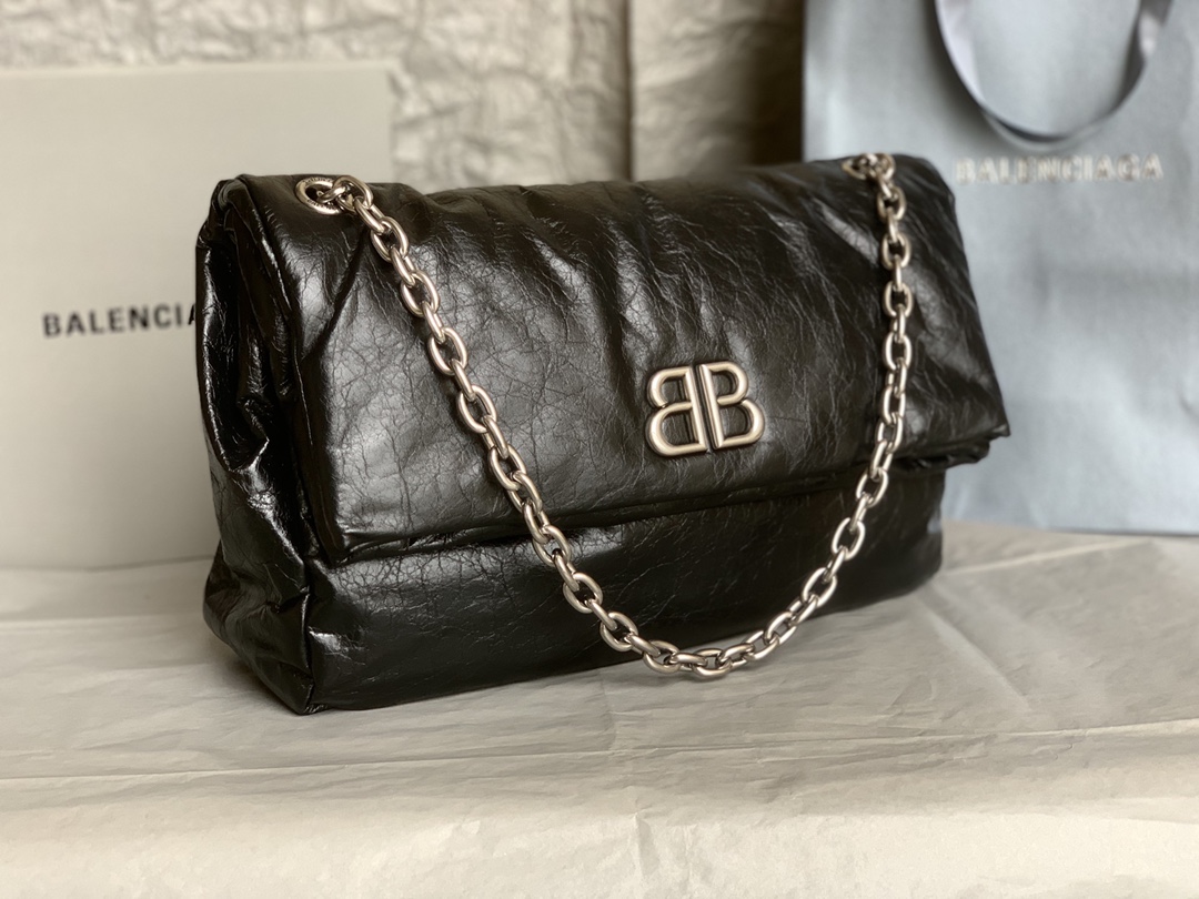 原單BALENCIAGA巴黎世家 Monaco細紋牛皮革鏈帶包 中號【油蠟黑銀】