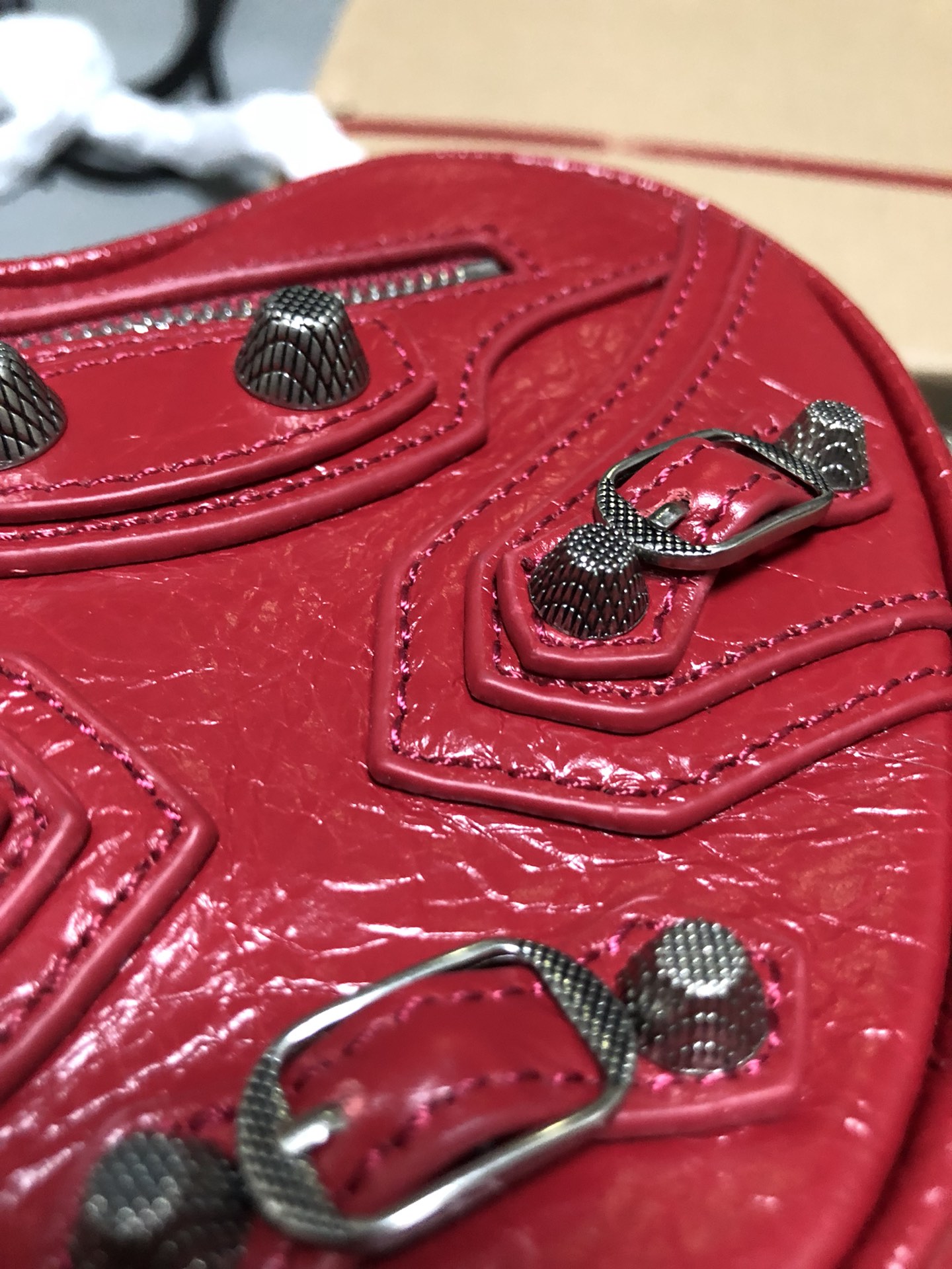 1比1複刻BALENCIAGA巴黎世家 LE CAGOLE HEART愛心包 迷你手袋 紅