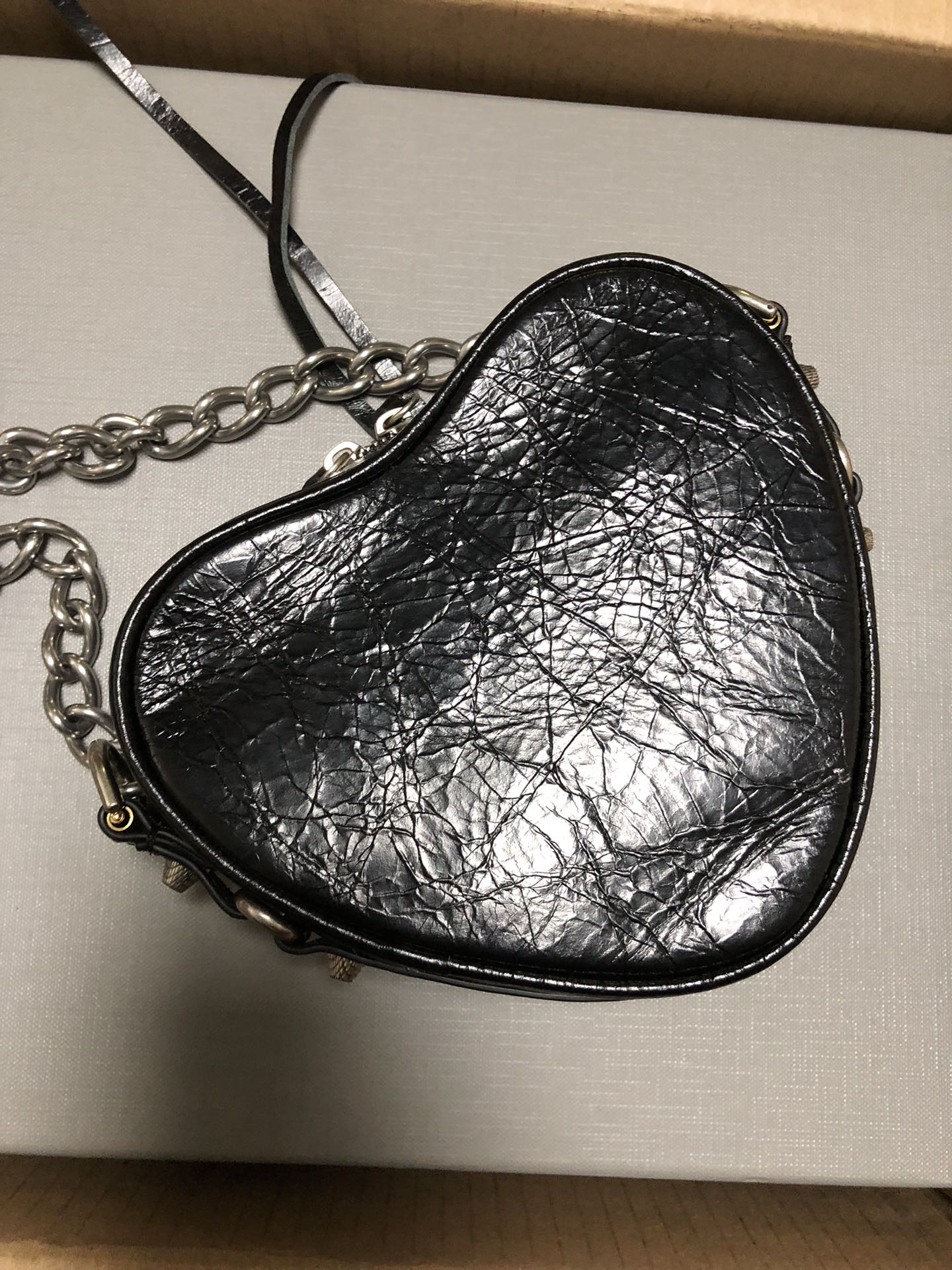1比1複刻BALENCIAGA巴黎世家 LE CAGOLE HEART愛心包 迷你手袋 黑色