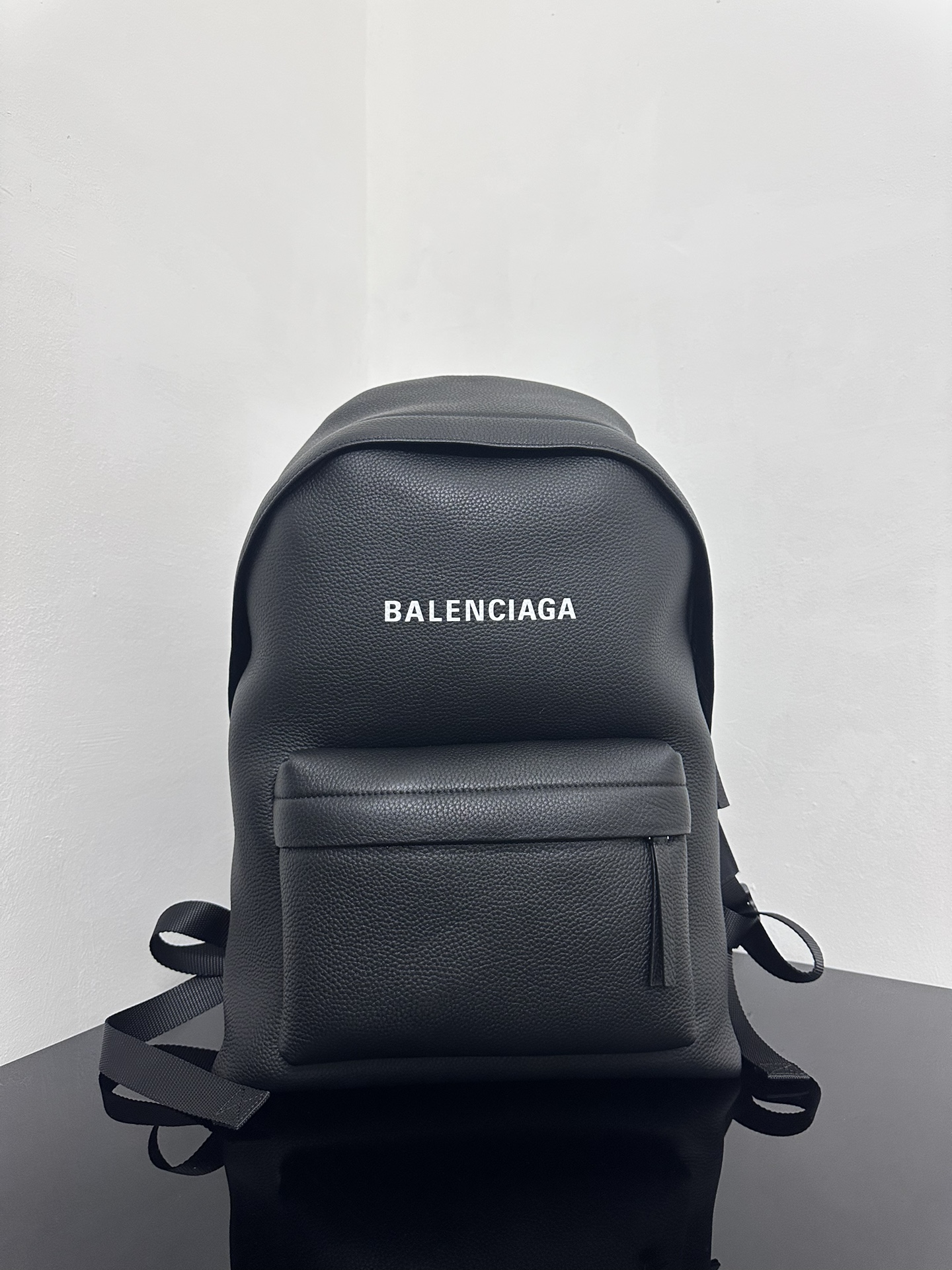 一比一原單BALENCIAGA巴黎世家包包 Everyday黑色柔滑雙層牛皮革雙肩包 大號