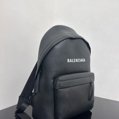 一比一原單BALENCIAGA巴黎世家包包 Everyday黑色柔滑雙層牛皮革雙肩包 小號