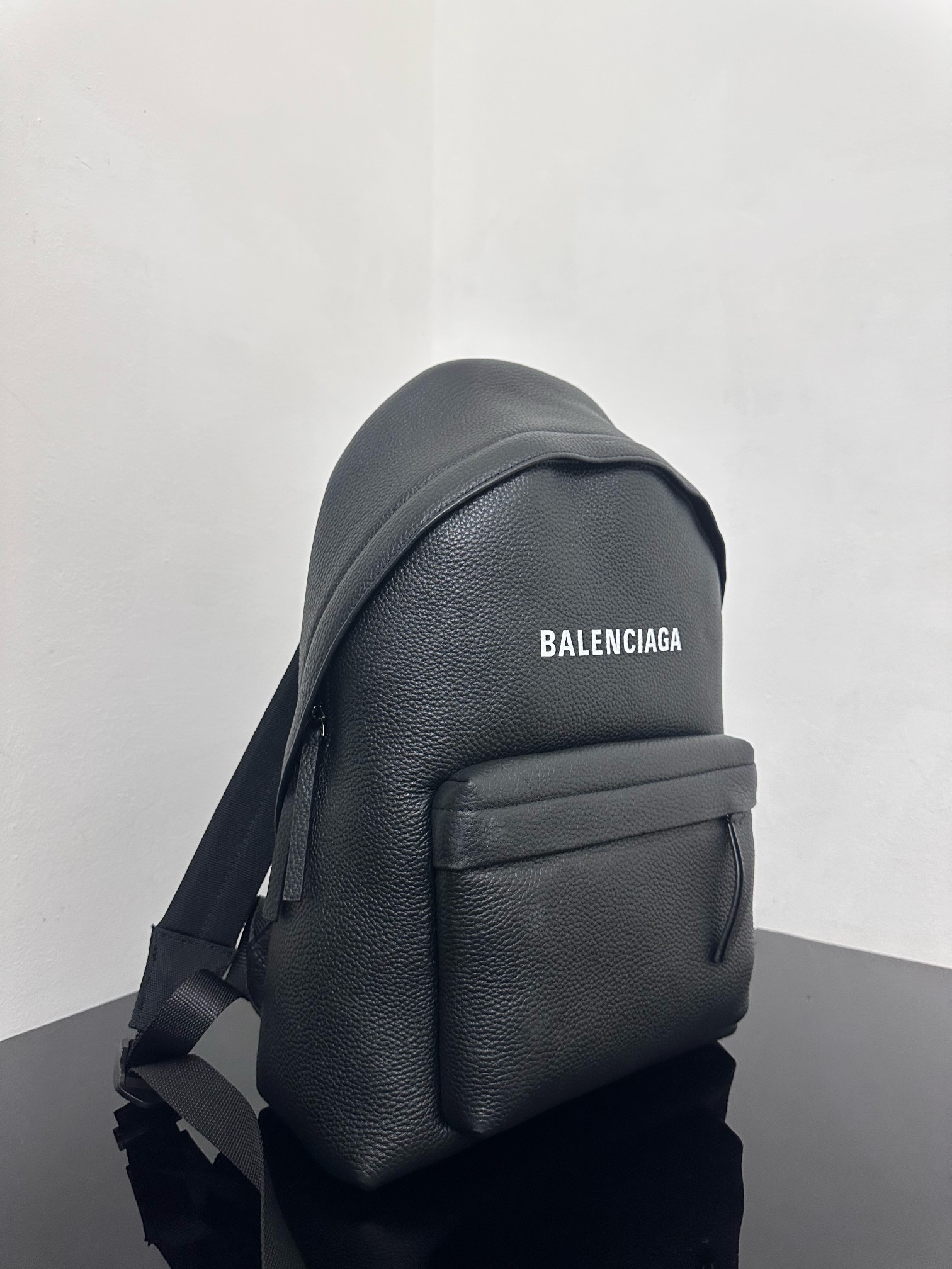 一比一原單BALENCIAGA巴黎世家包包 Everyday黑色柔滑雙層牛皮革雙肩包 小號