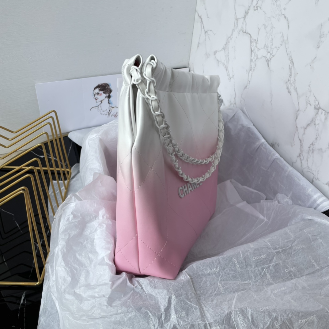 漸變色香奈兒高仿女款單肩包新品