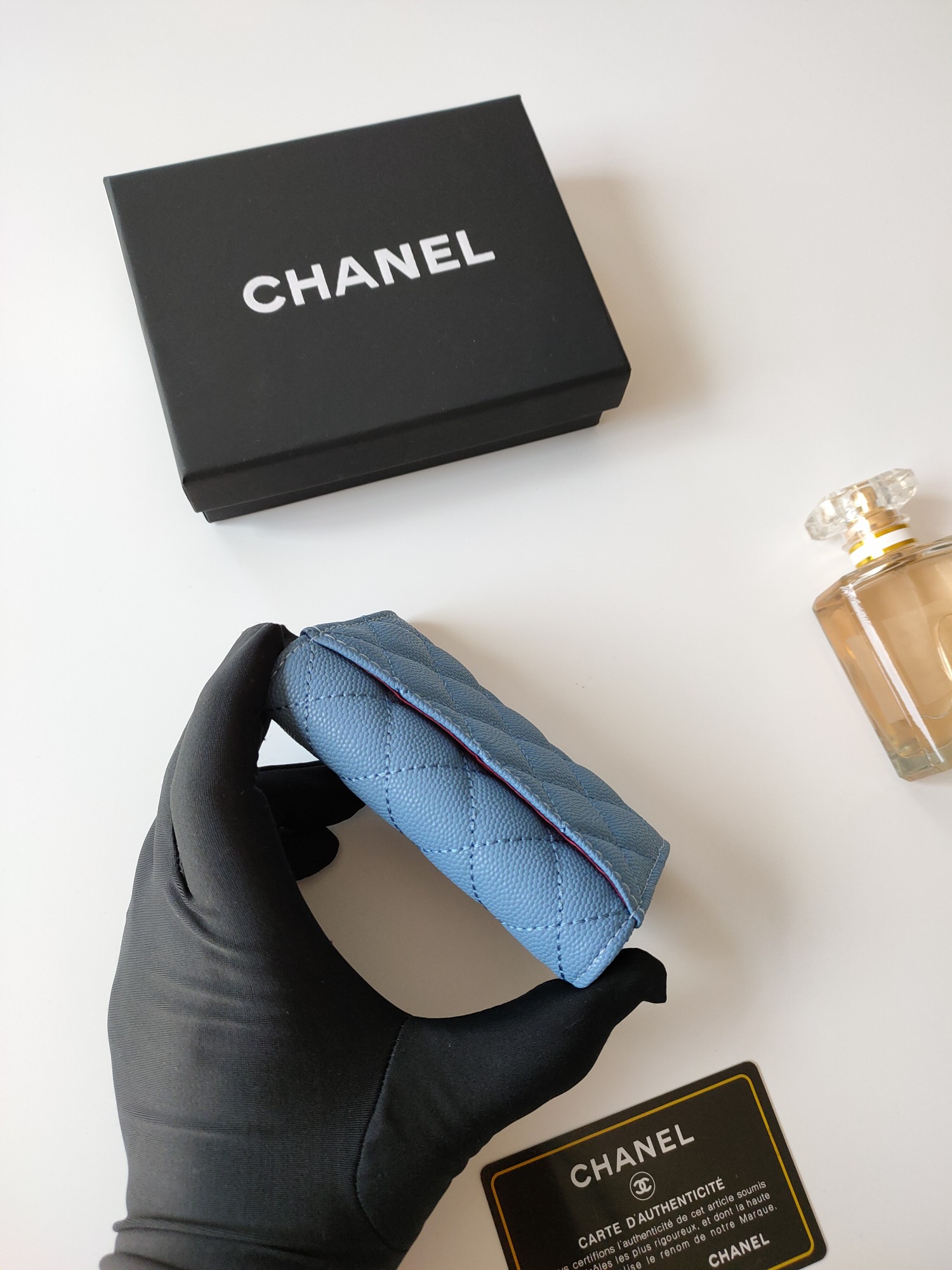 顶级A货CHANEL经典高仿鱼子酱真皮量钱包钱包女款