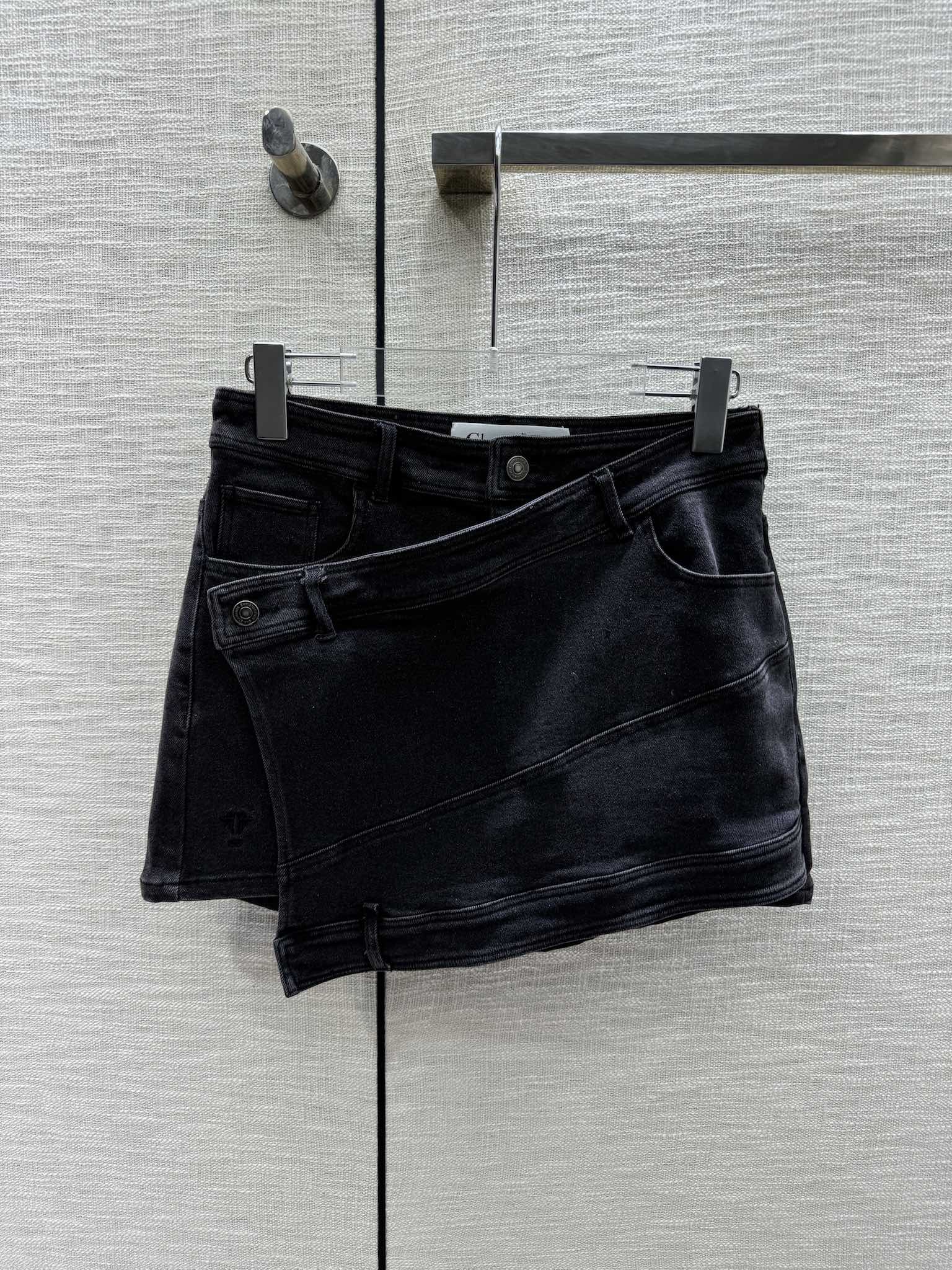 door高仿春夏最新系列假兩件牛仔短裙 女款牛仔裙