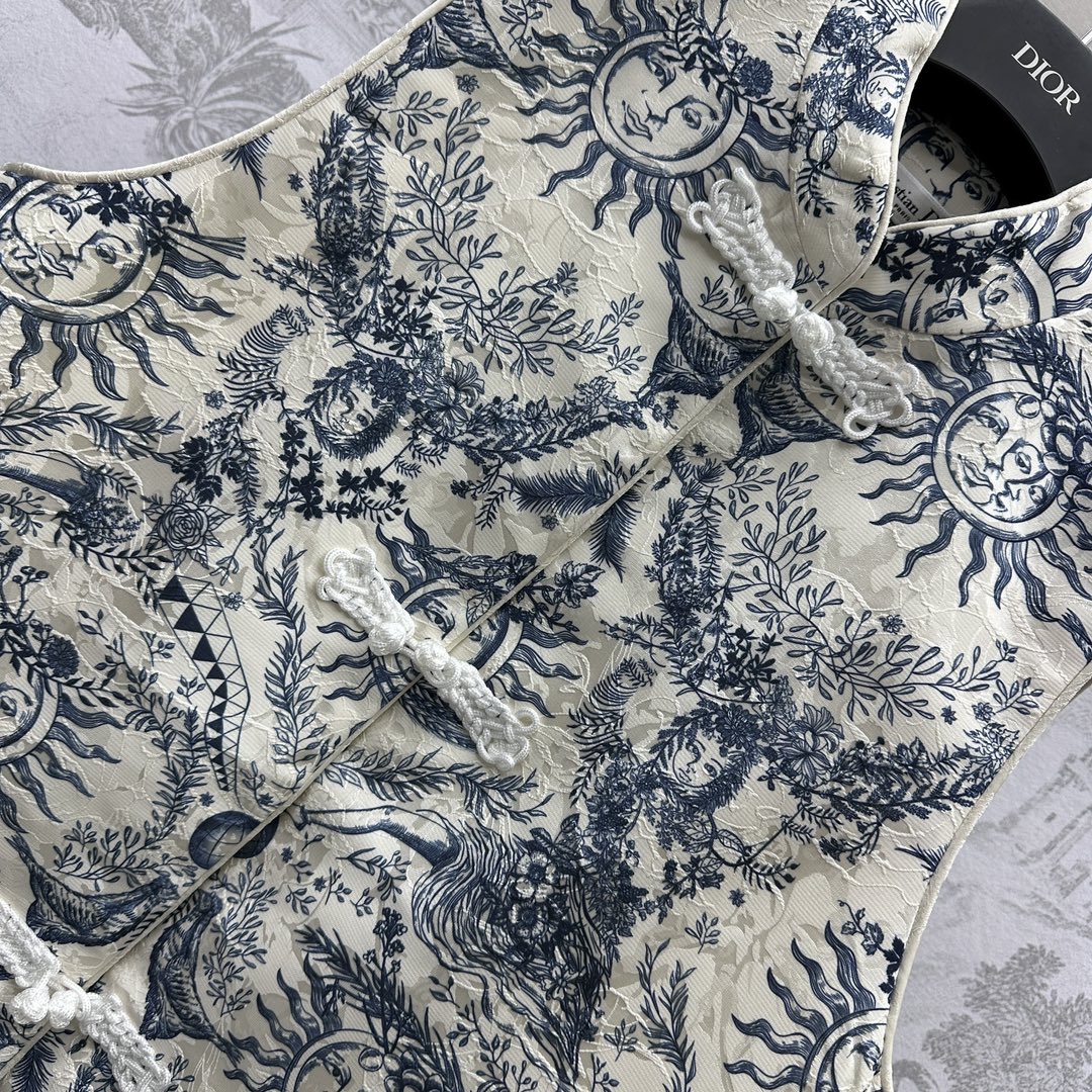DIOR迪奧高仿太陽花盤扣馬甲無袖背心女款