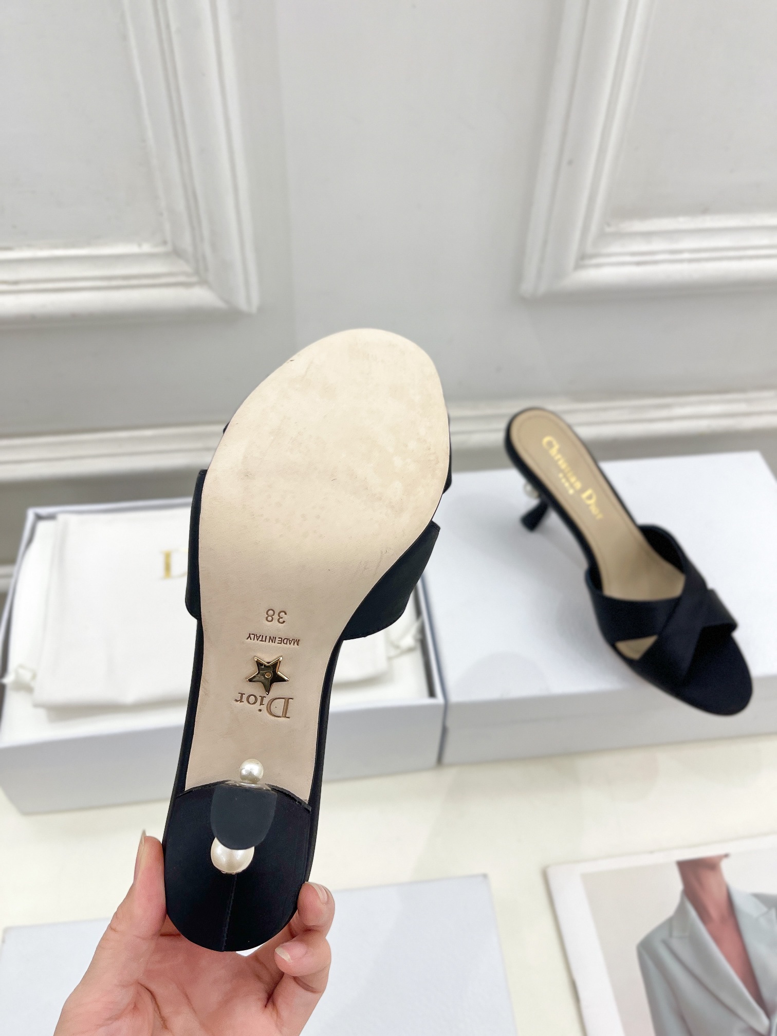 一比一復刻女款奢侈品DIOR高跟鞋ROMY系列 最新品