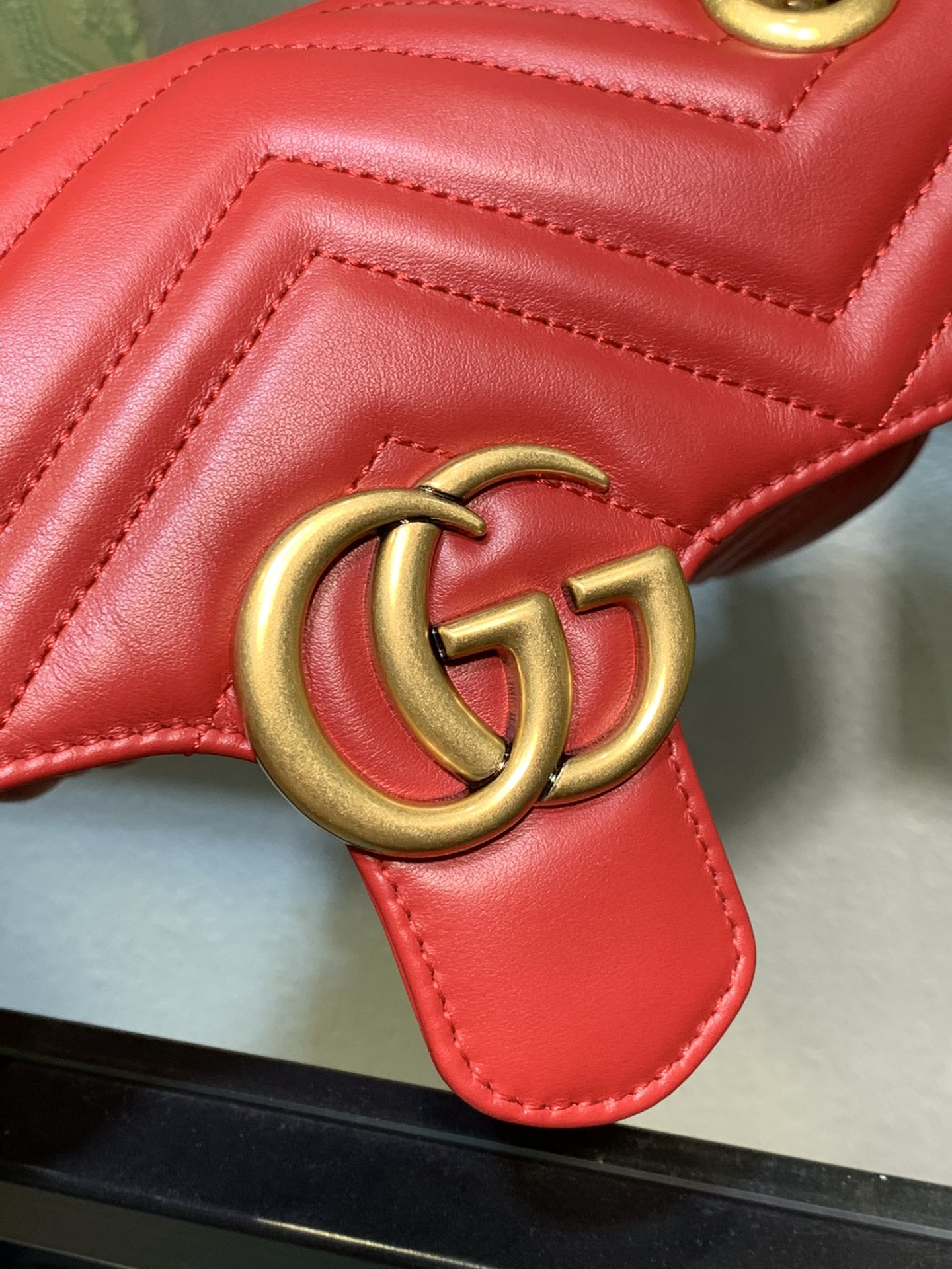 原廠皮Gucci古馳Marmot 小號包包單肩包斜挎包 紅色