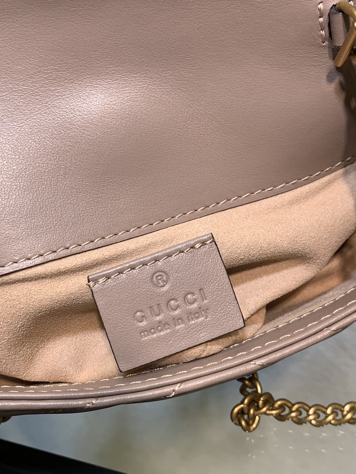 Marmot miniGucci 高仿 mini肩背包 原廠皮質